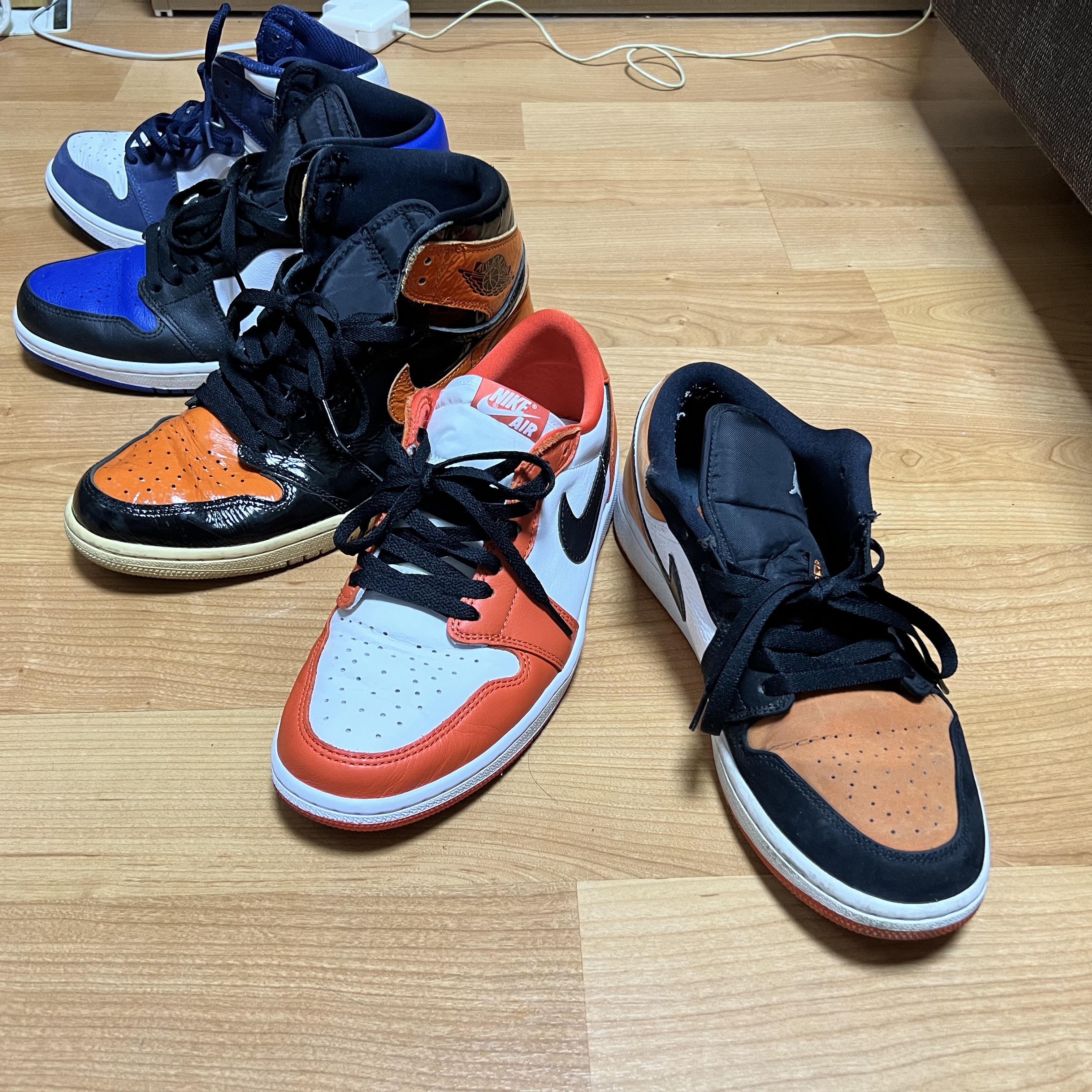 Jordan 1 Low OG Starfish, Jordan 1 Retro High Shattered Backboard 3.0 착용 스타일 - 4