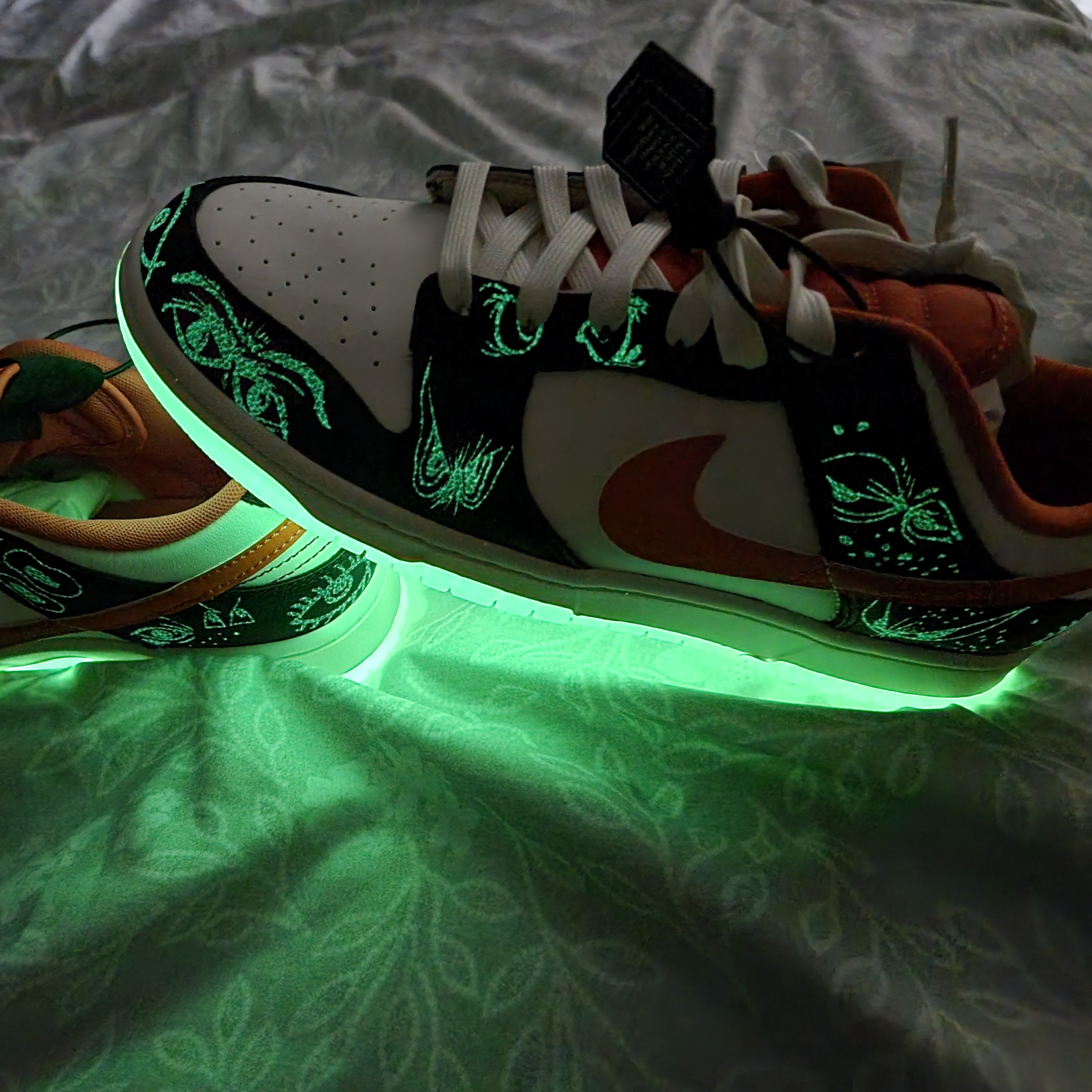 Nike Dunk Low Retro PRM Halloween 착용 스타일 - 2