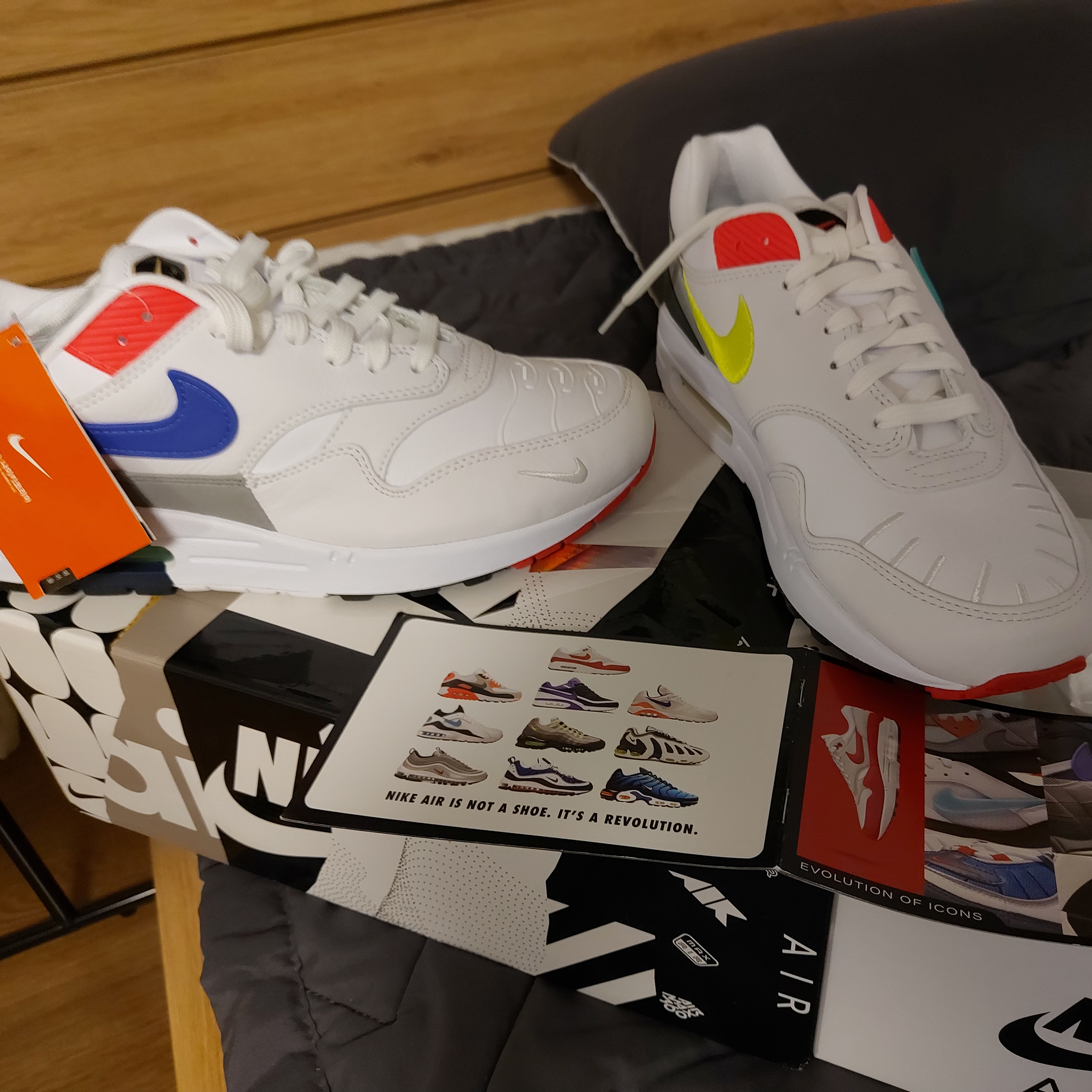 Nike Air Max 1 EOI, Nike Dunk High Retro Game Royal 착용 스타일 - 2