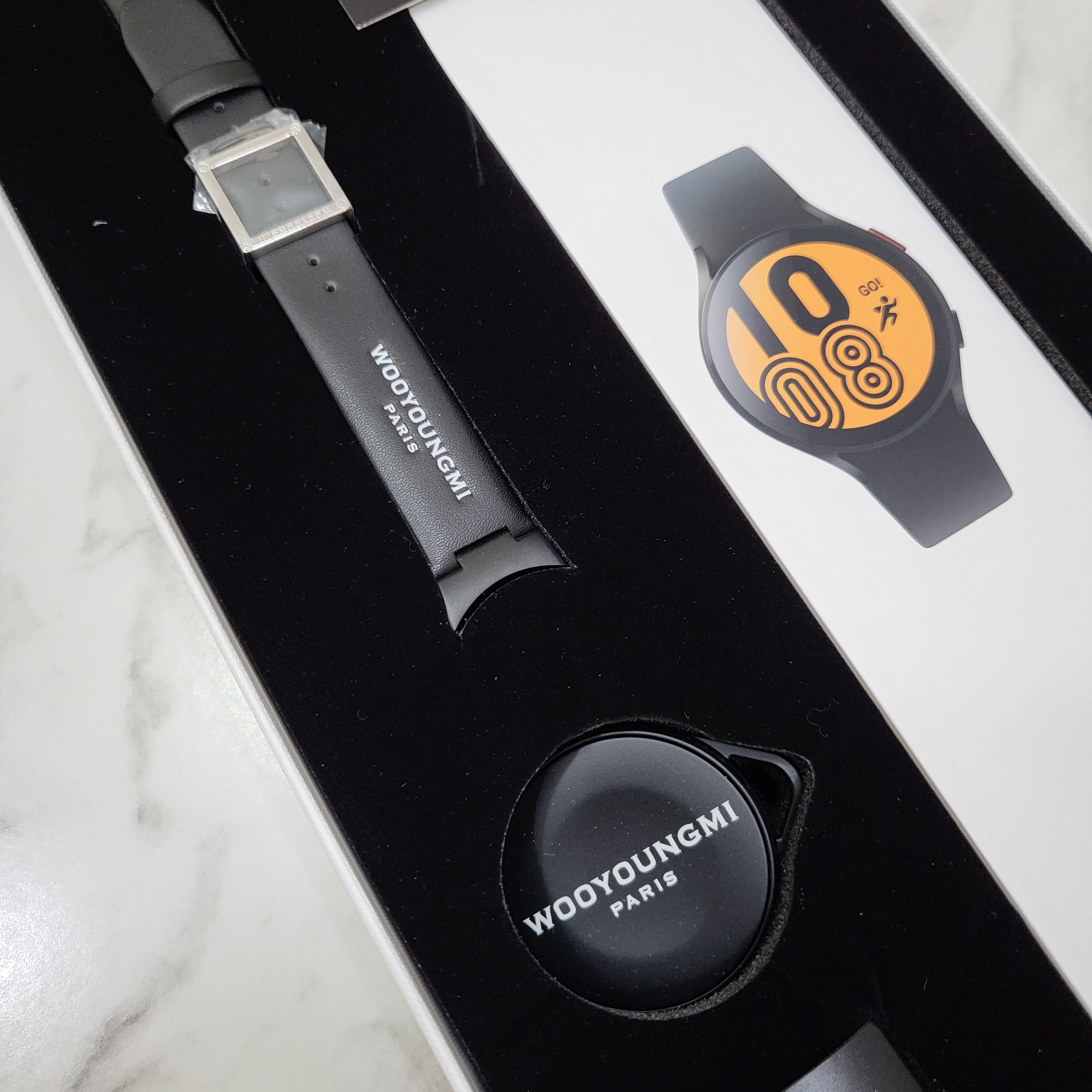 Samsung Galaxy Watch4 44mm Wooyoungmi Edition (Korean Ver.) 착용 스타일 - 2