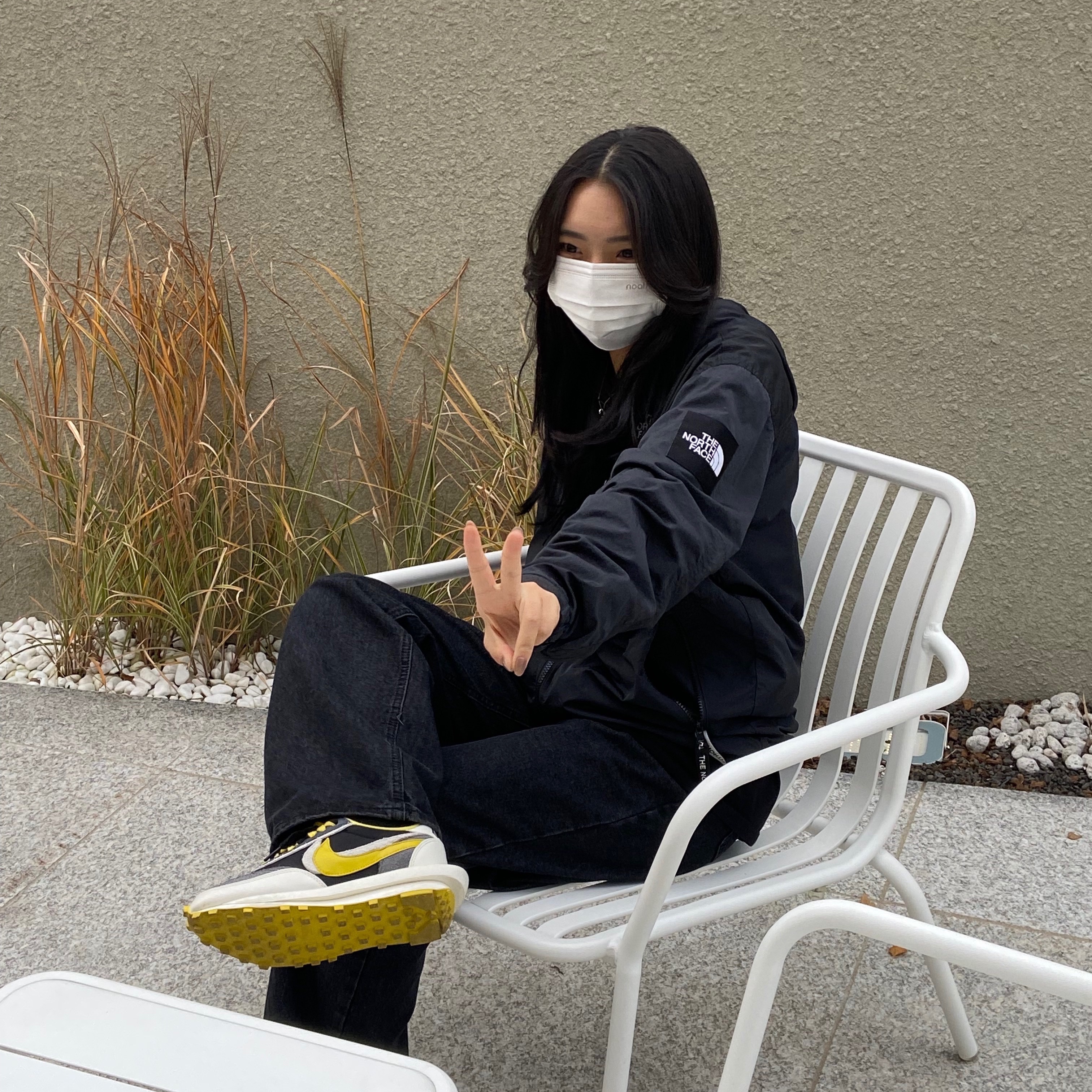 Nike x Sacai x Undercover LDWaffle Black Bright Citron 착용 스타일 - 2