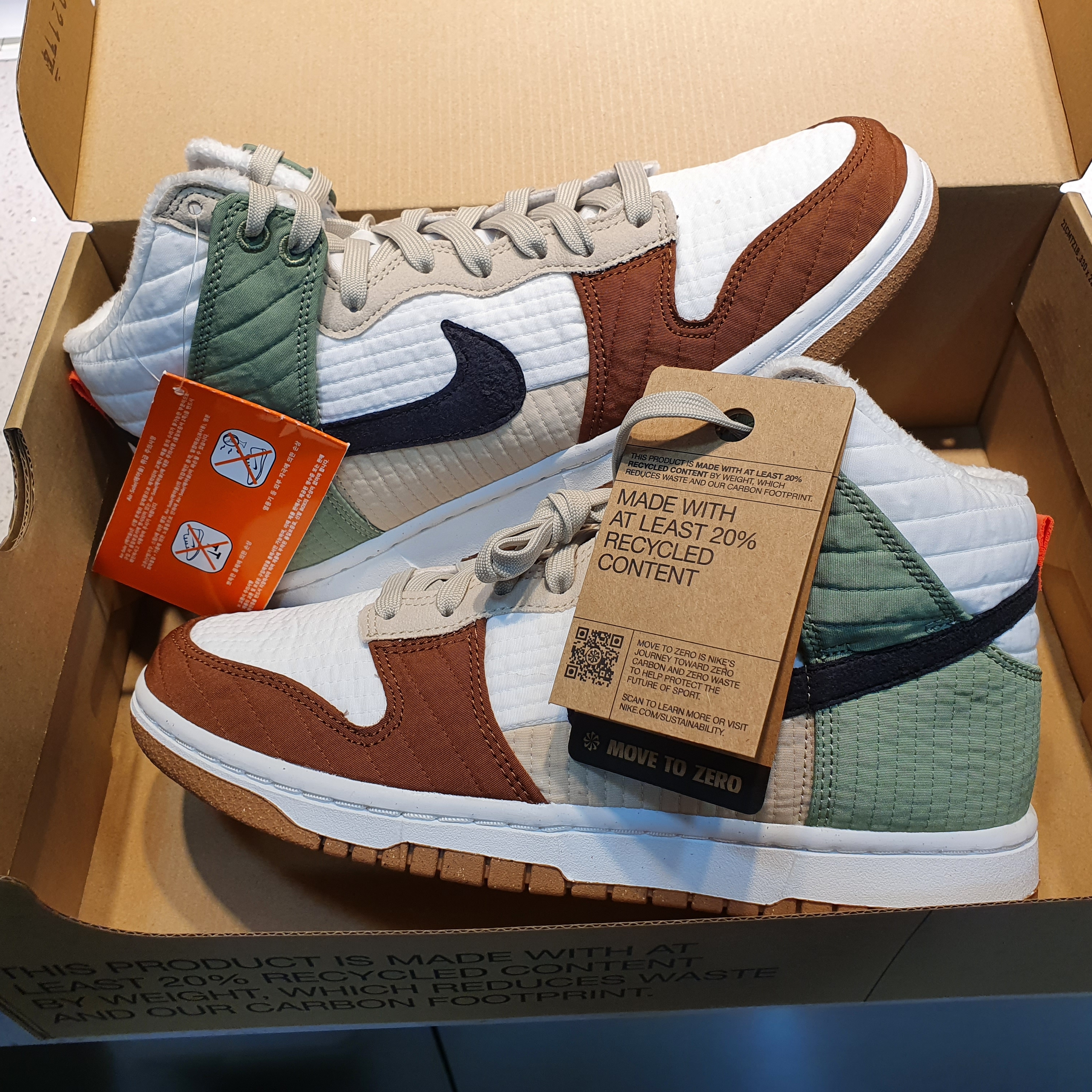 (W) Nike Dunk High Next Nature Summit White 착용 스타일