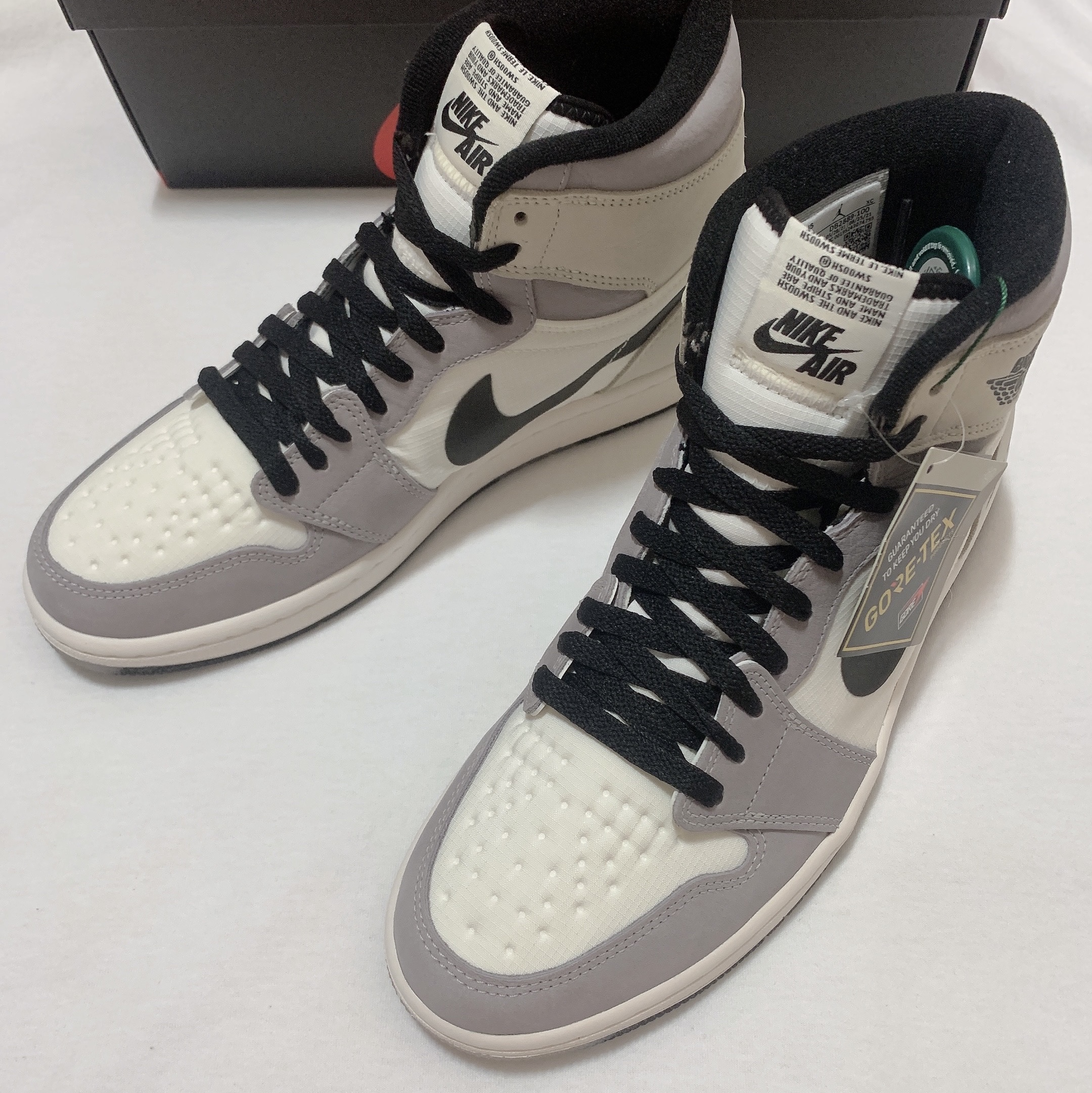 Jordan 1 Element Gore-Tex Sail 착용 스타일 - 4