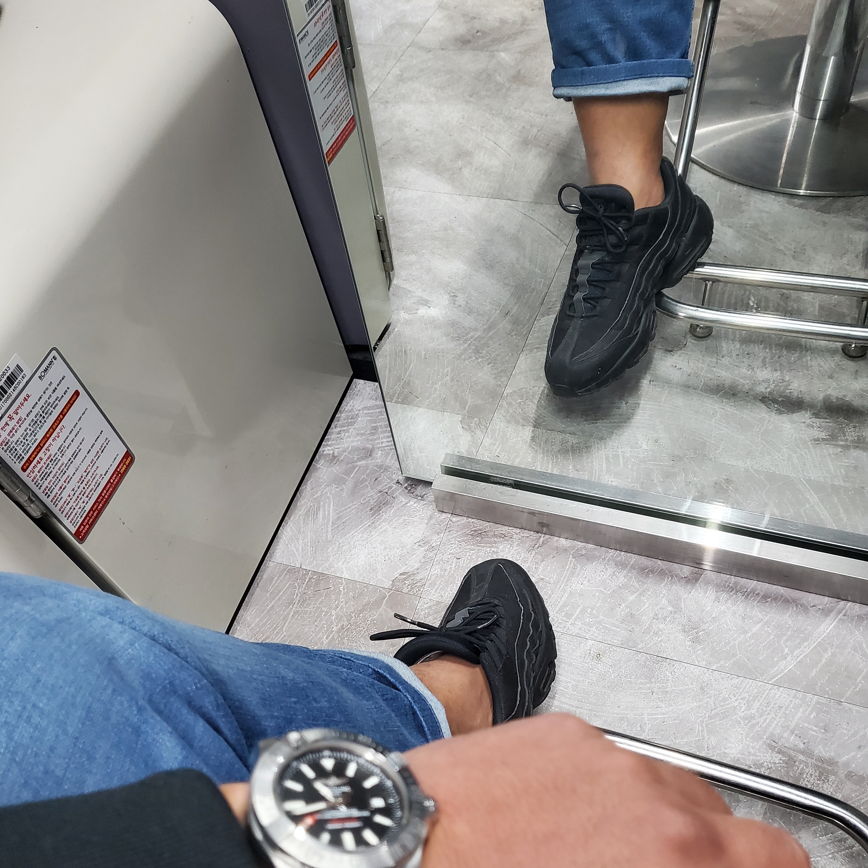 Nike Air Max 95 Essential Triple Black 2020 착용 스타일