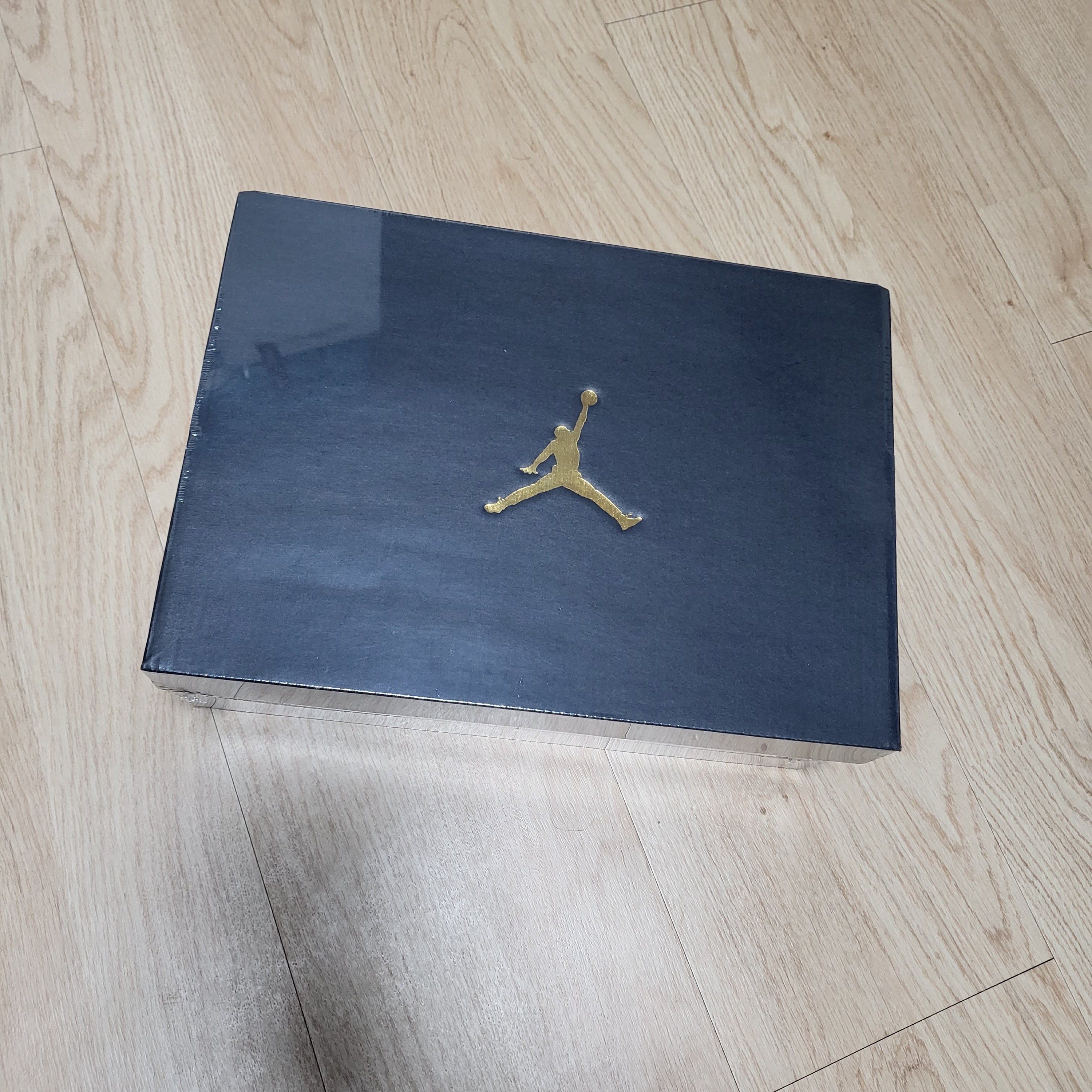Jordan 1 Mid Tropical Twist 착용 스타일 - 1
