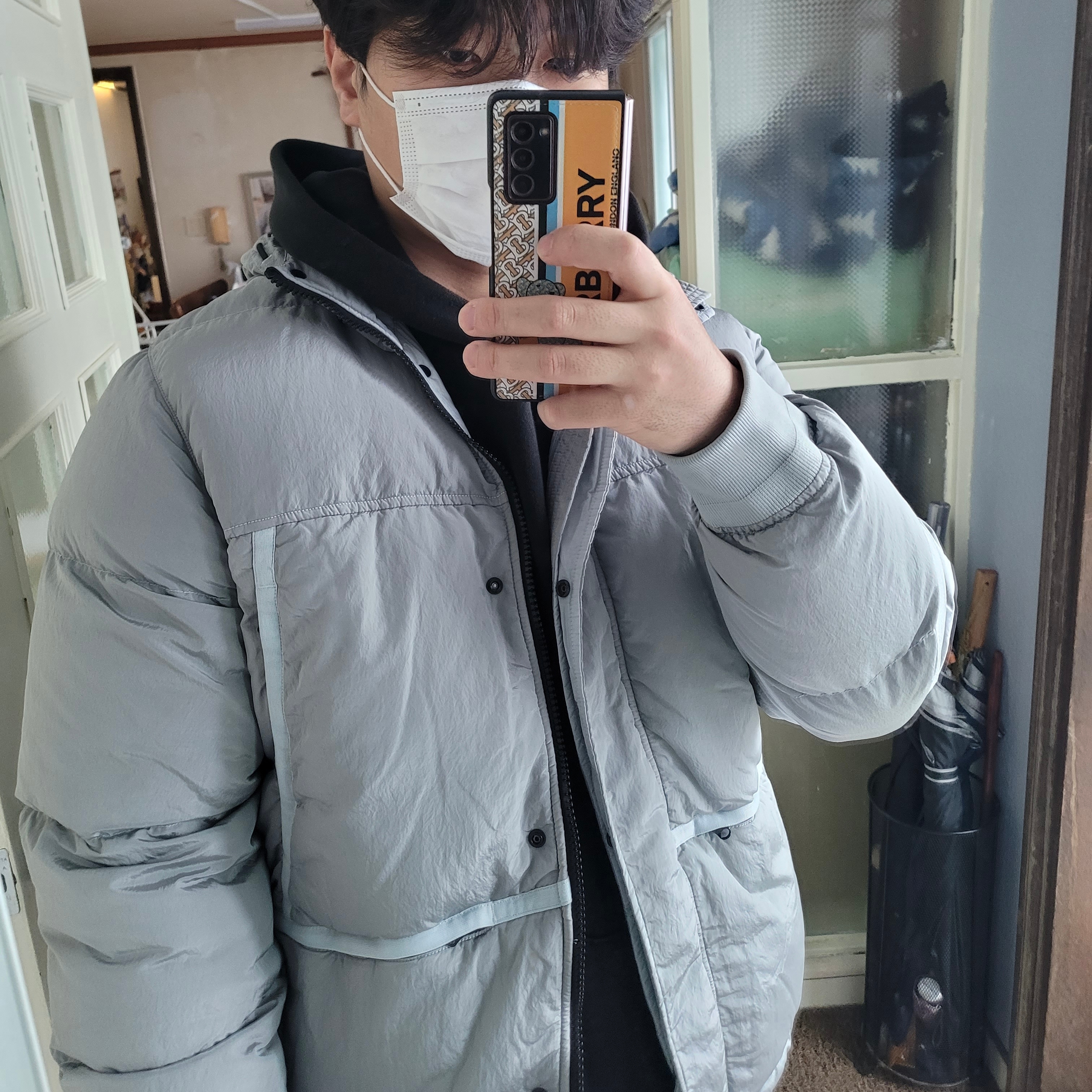 Stone Island 44508 Nylon Metal Down-TC Jacket Light Grey - 21FW 착용 스타일