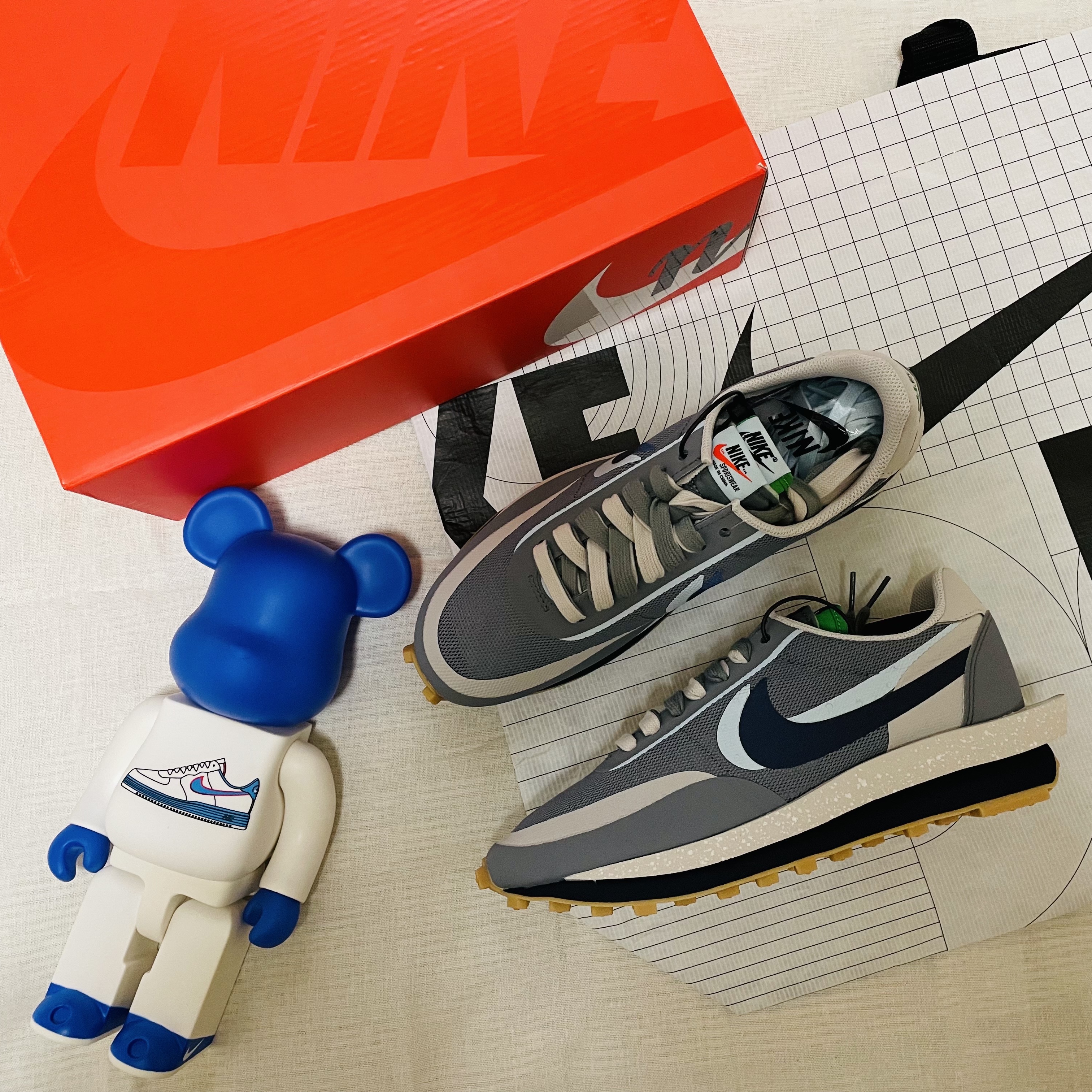 Nike x Sacai x Clot LDWaffle Cool Grey 착용 스타일 - 1
