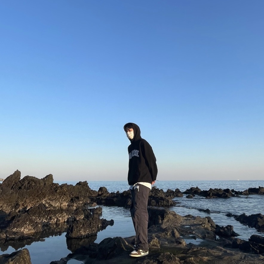 Supreme Hearts Arc Hooded Sweatshirt Black - 21SS, Nike x Stussy Beach Pants Off Noir 착용 스타일