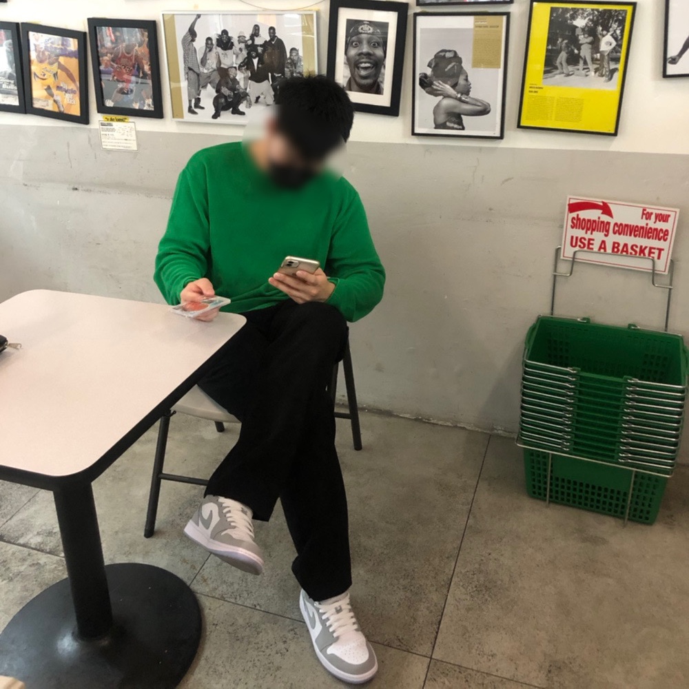 (W) Jordan 1 Low White Wolf Grey 착용 스타일