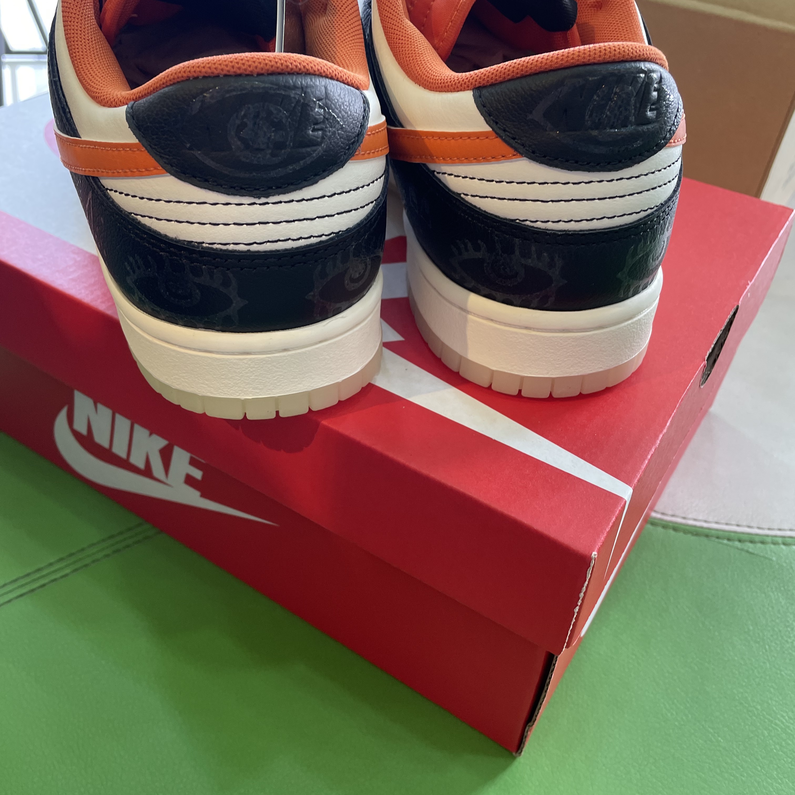 Nike Dunk Low Retro PRM Halloween 착용 스타일 - 4