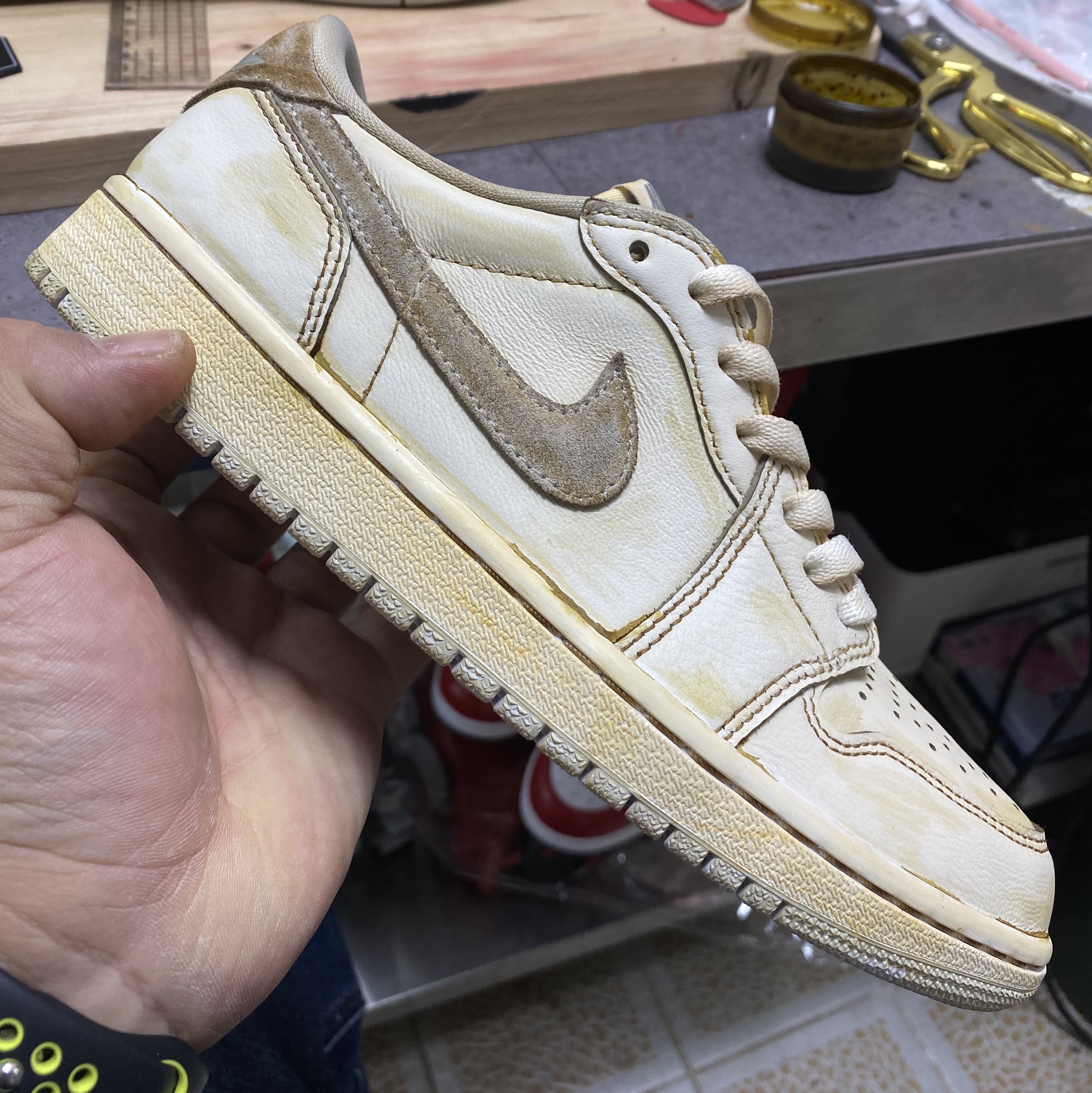 Jordan 1 Low OG Neutral Grey 착용 스타일 - 3