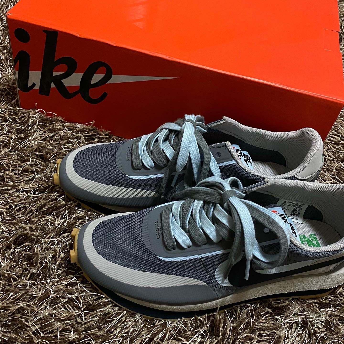 Nike x Sacai x Clot LDWaffle Cool Grey 착용 스타일