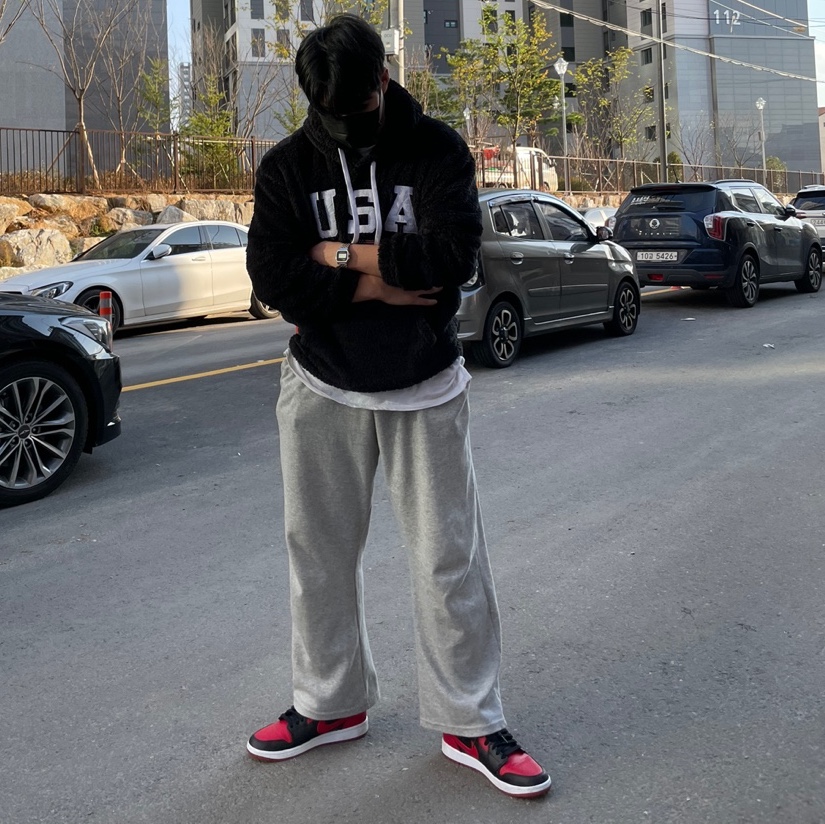 Jordan 1 Mid Bred Banned 2020 착용 스타일