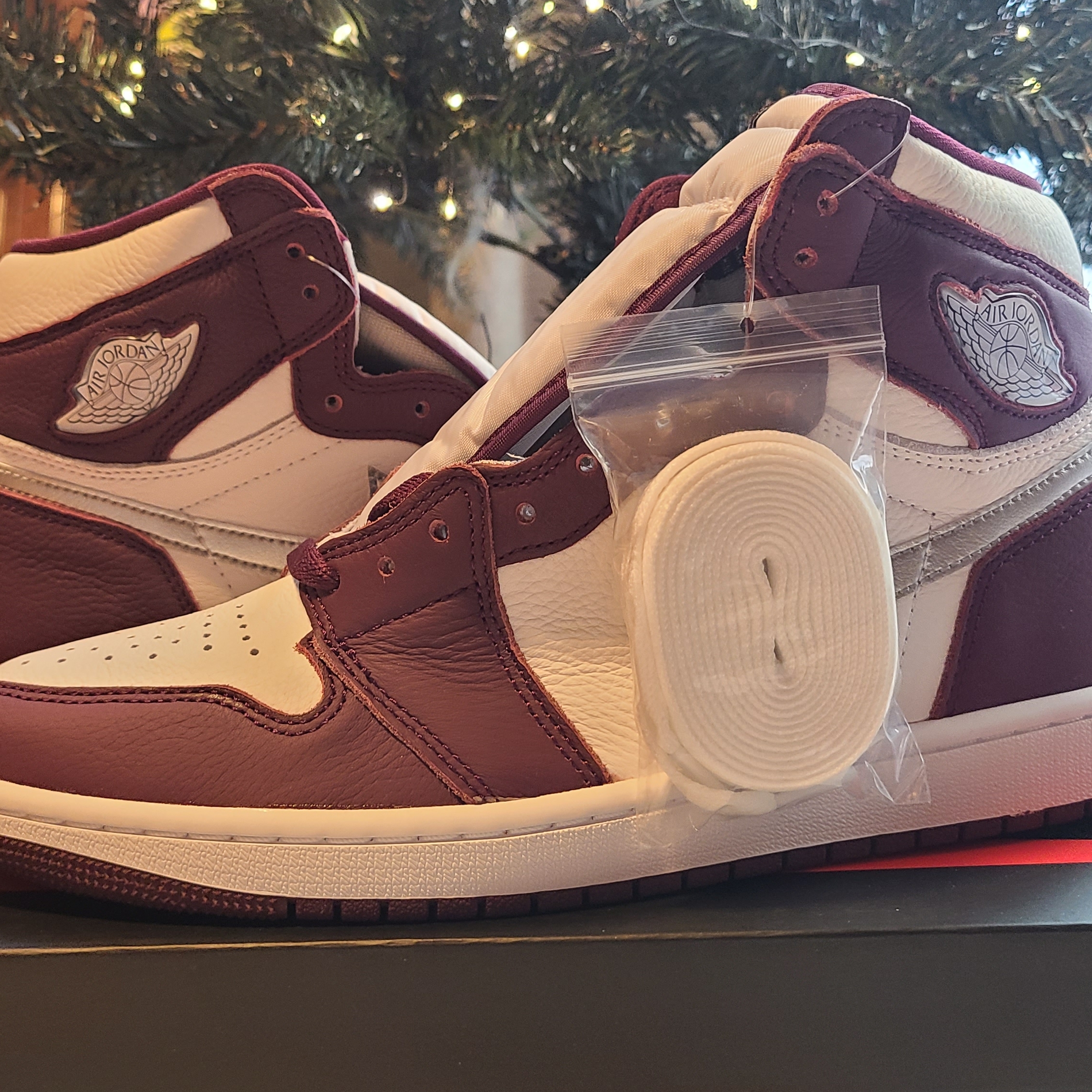 Jordan 1 Retro High OG Bordeaux 착용 스타일