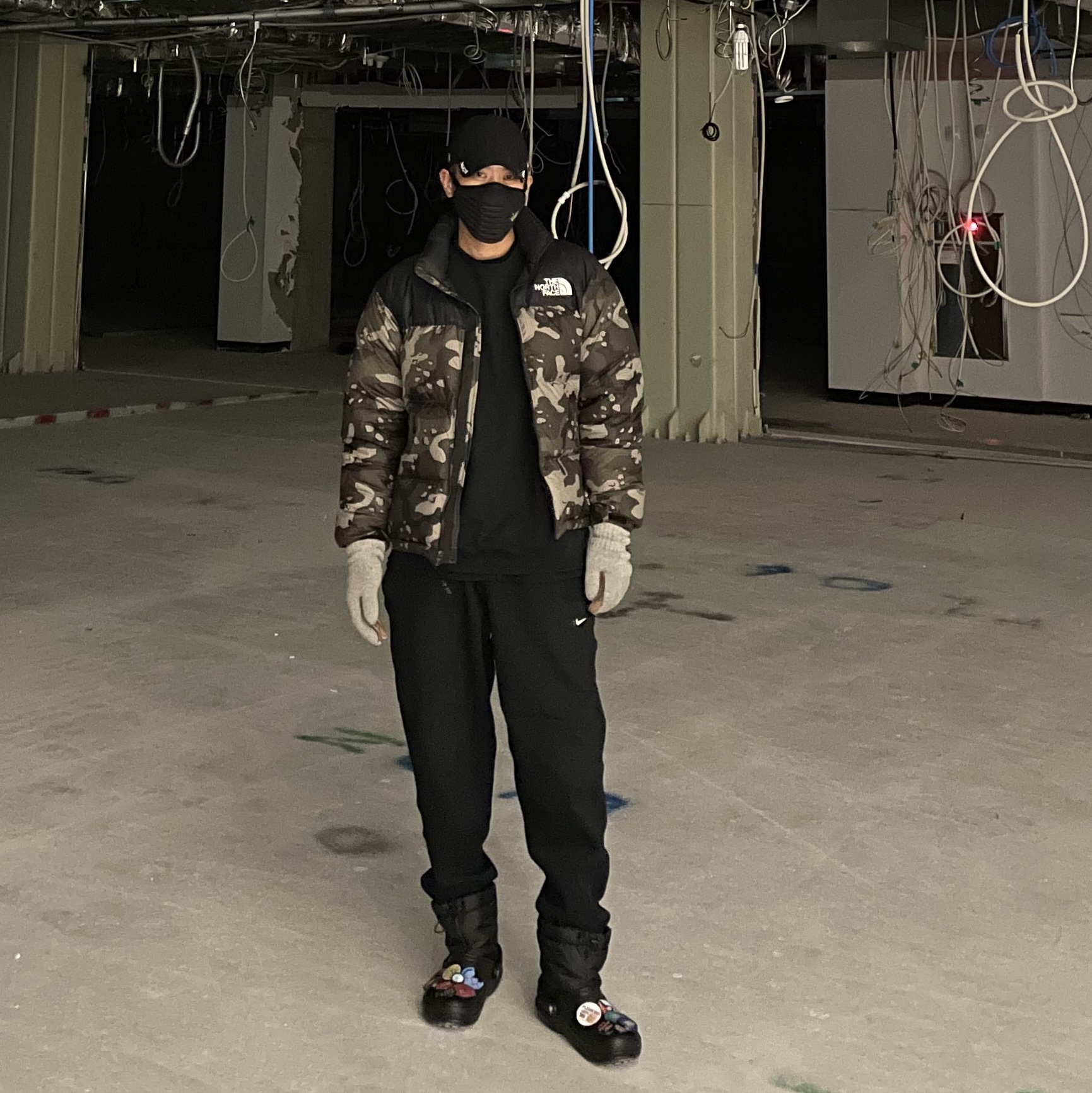 Nike NRG Solo Swoosh Fleece Pants Black White - Asia, Nike x Stussy NRG ZR Fleece Crewneck Black - US/EU 착용 스타일 - 1