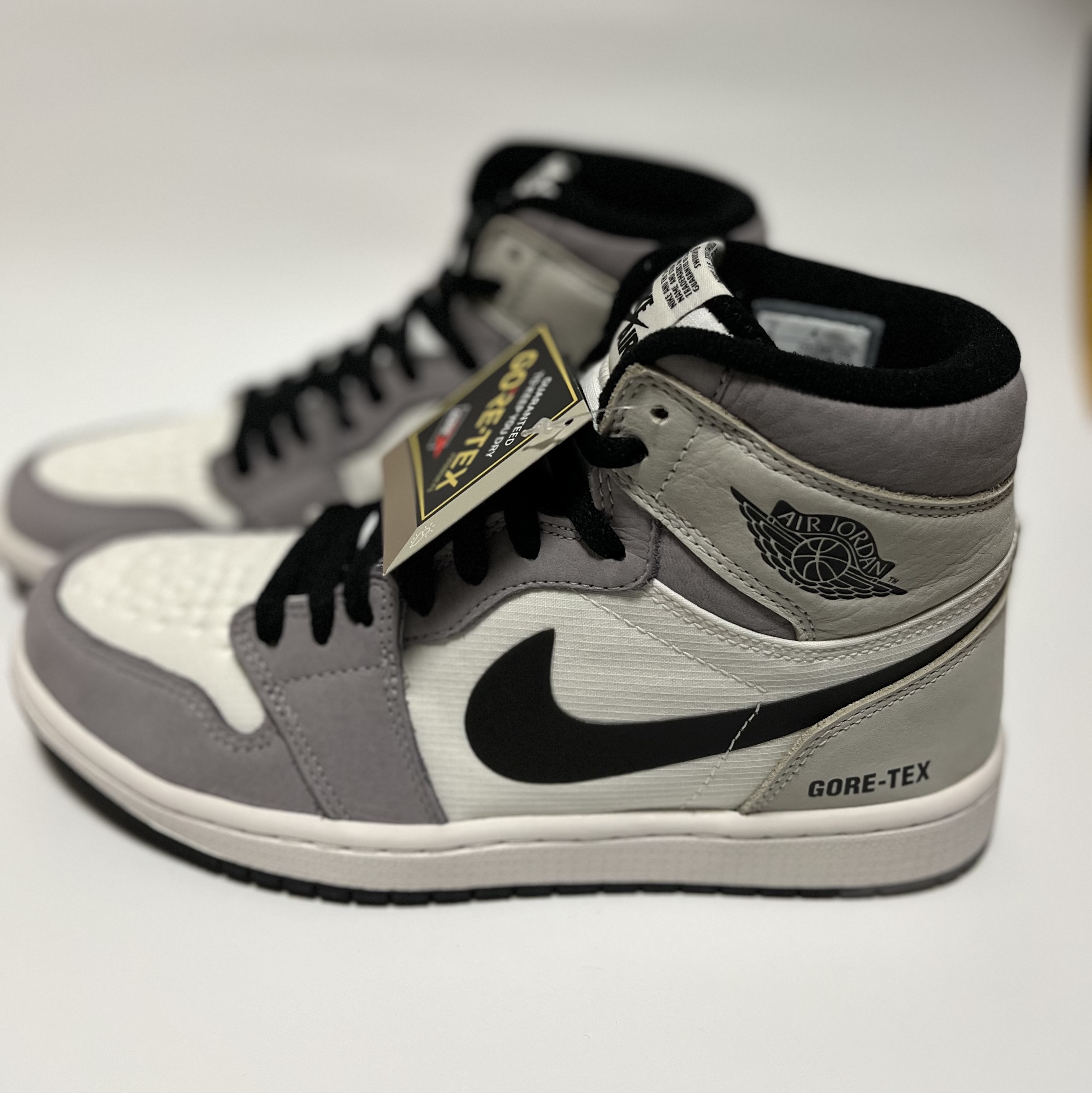 Jordan 1 Element Gore-Tex Sail 착용 스타일