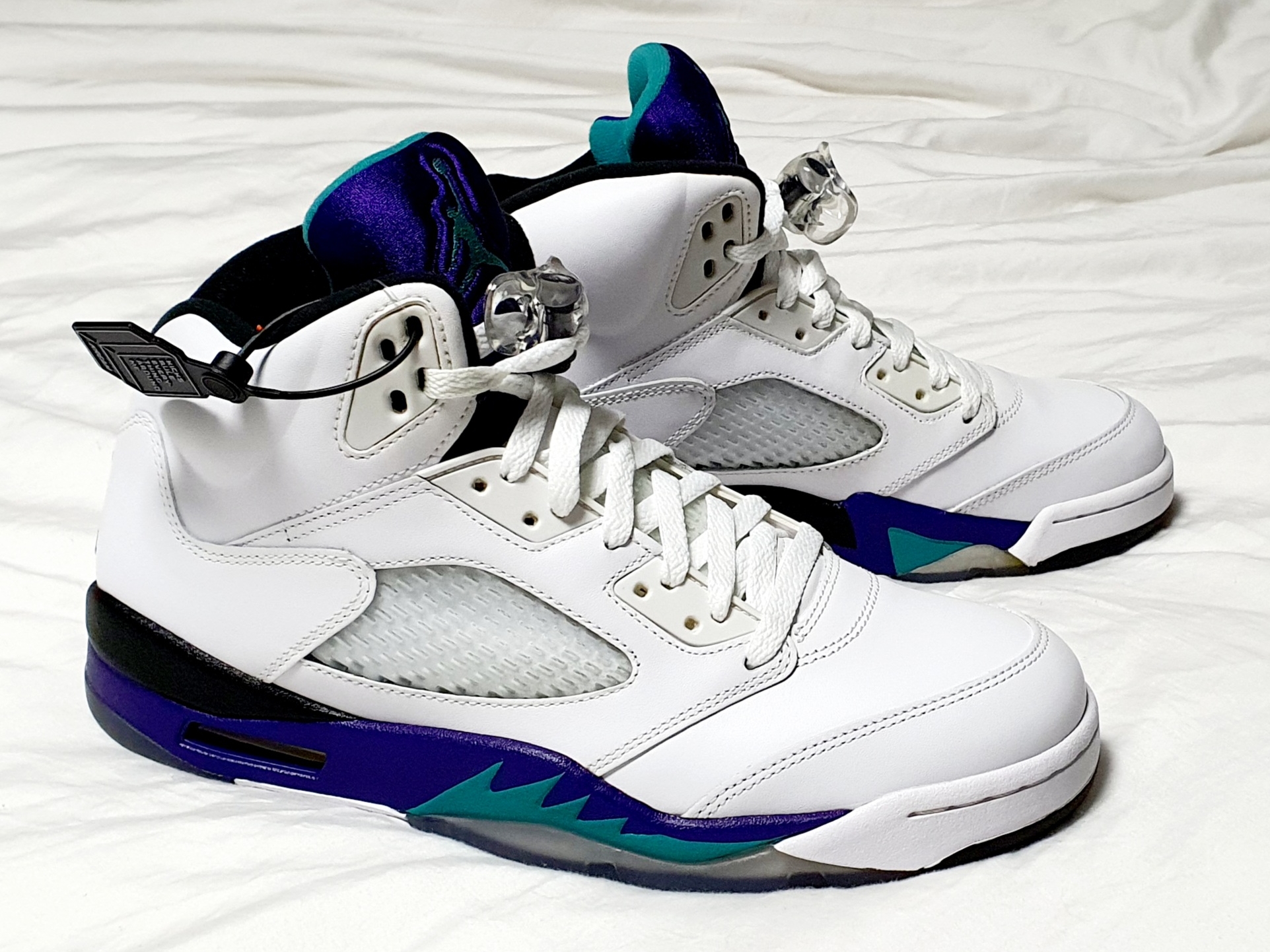 Jordan 5 Retro Grape 2013 착용 스타일 - 1