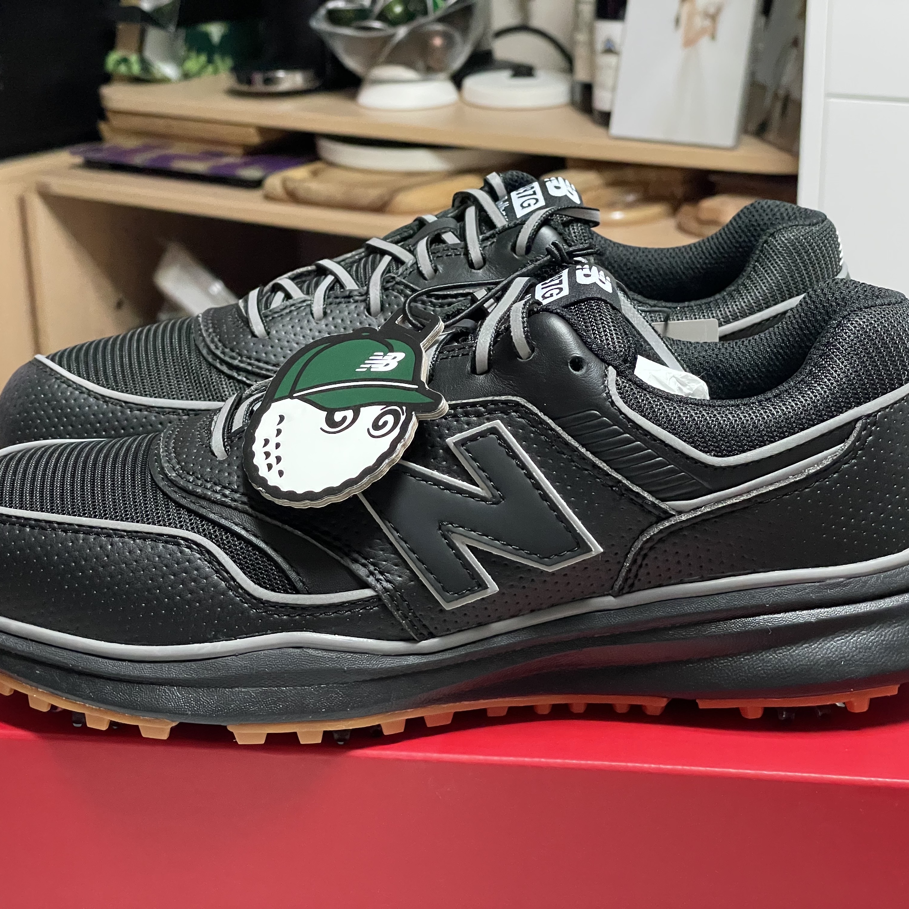 New Balance x Malbon 997 Golf Black (With Korea Limited Shoes Case) 착용 스타일 - 1