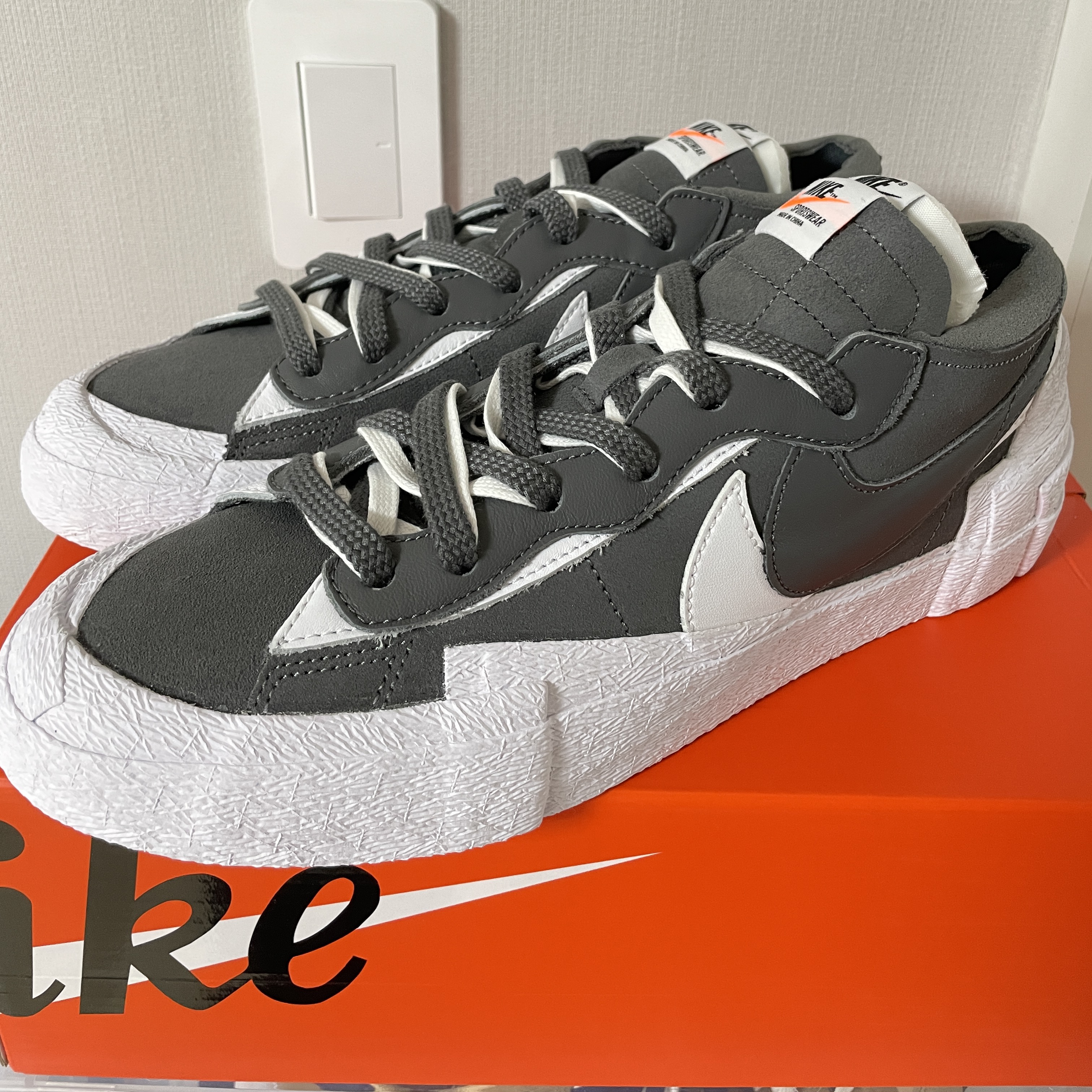 Nike x Sacai Blazer Low Iron Grey 착용 스타일