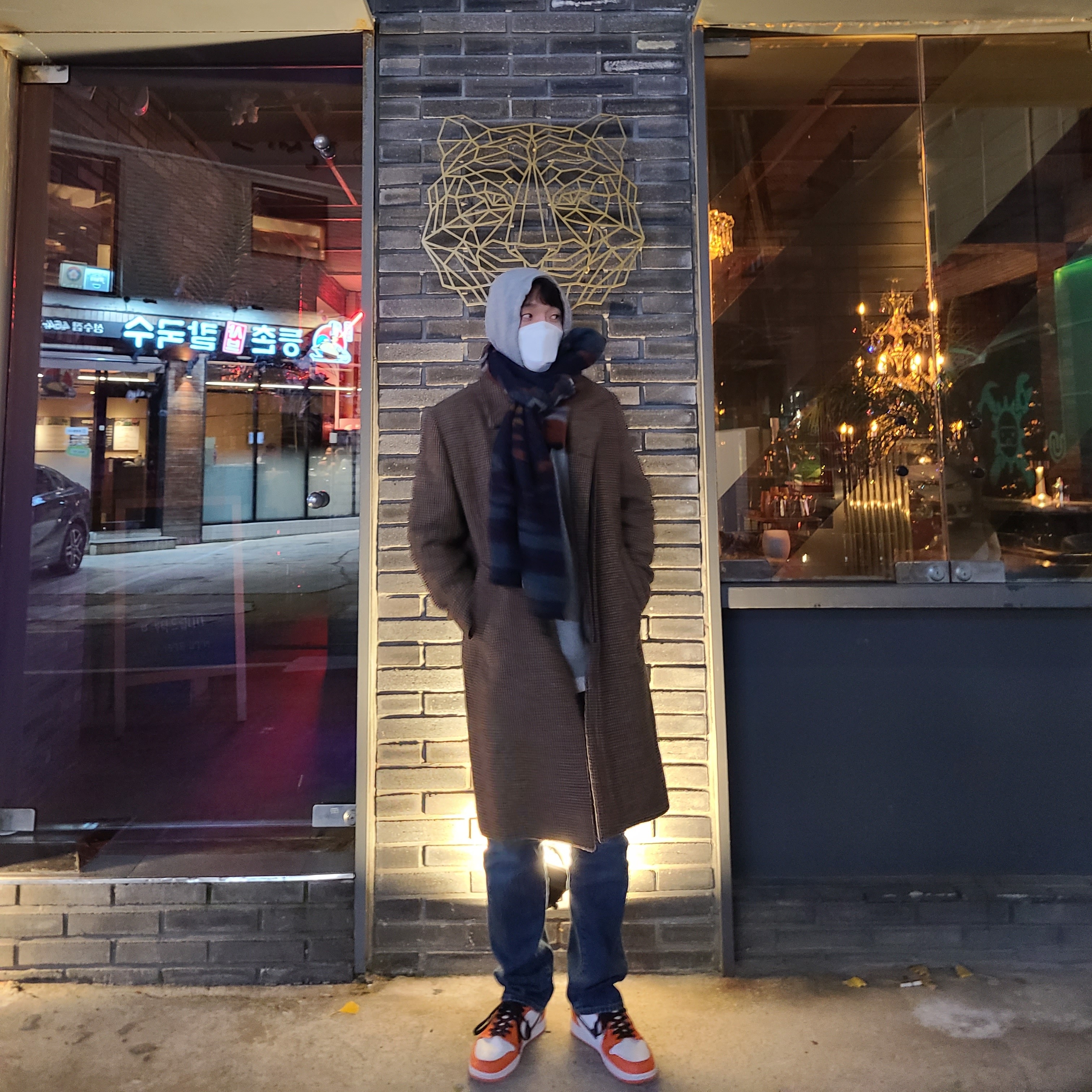 Jordan 1 Low OG Starfish 착용 스타일 - 3