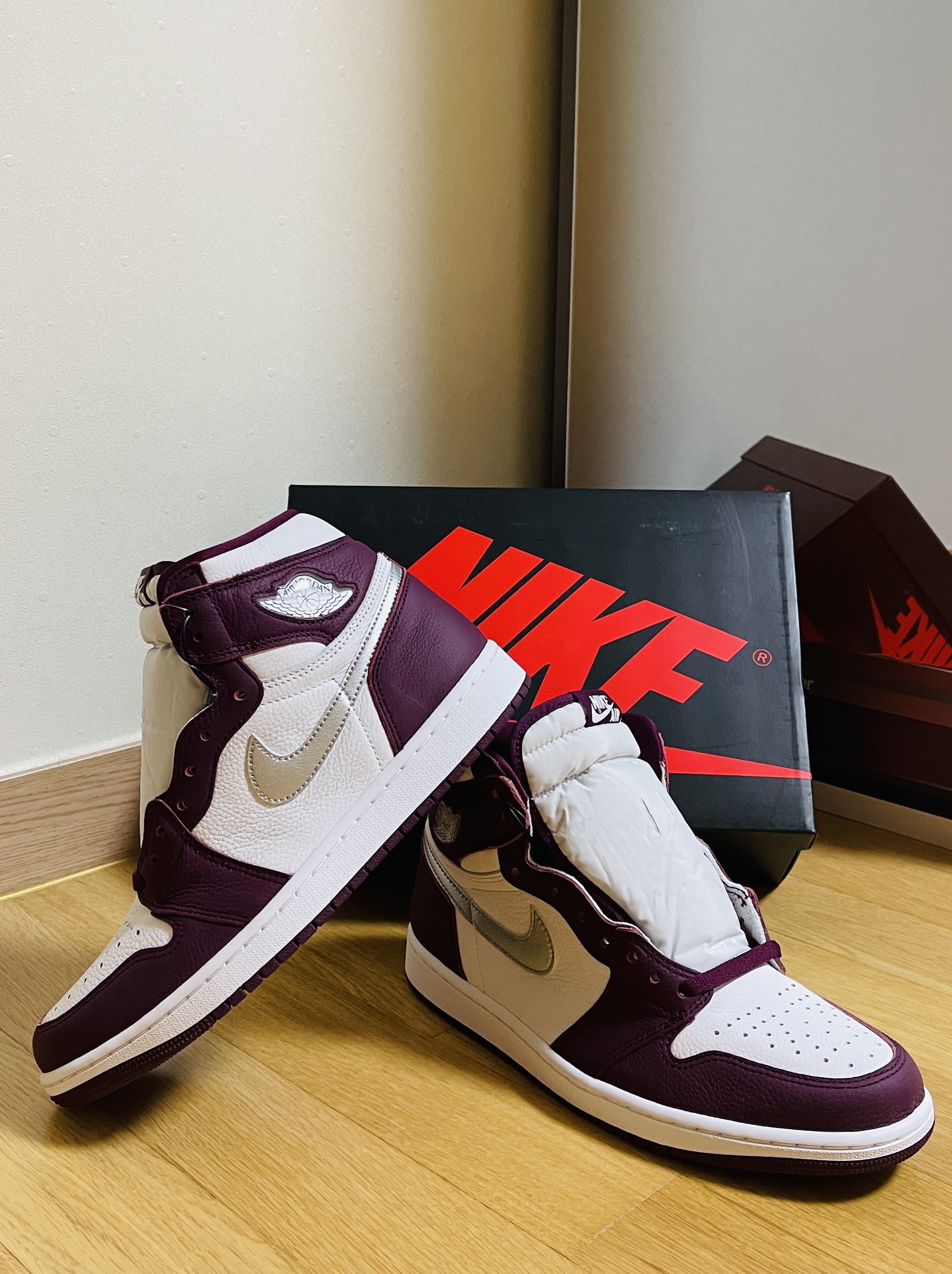 Jordan 1 Retro High OG Bordeaux, (GS) Jordan 1 Retro High OG Bordeaux 착용 스타일
