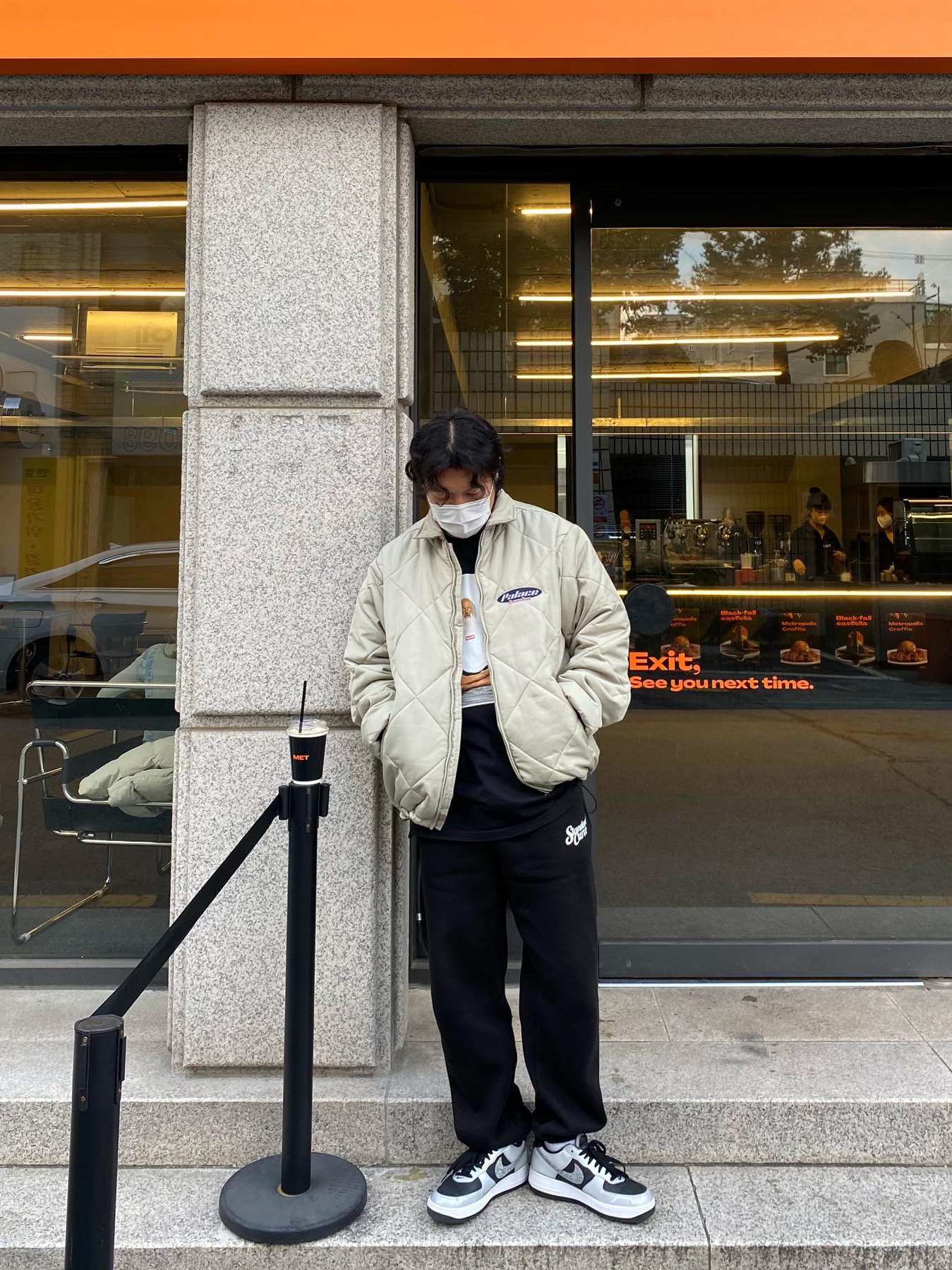 Palace Collared Puffa Stone - 21FW, Supreme Rick Rubin T-Shirt Black - 21FW 착용 스타일 - 2