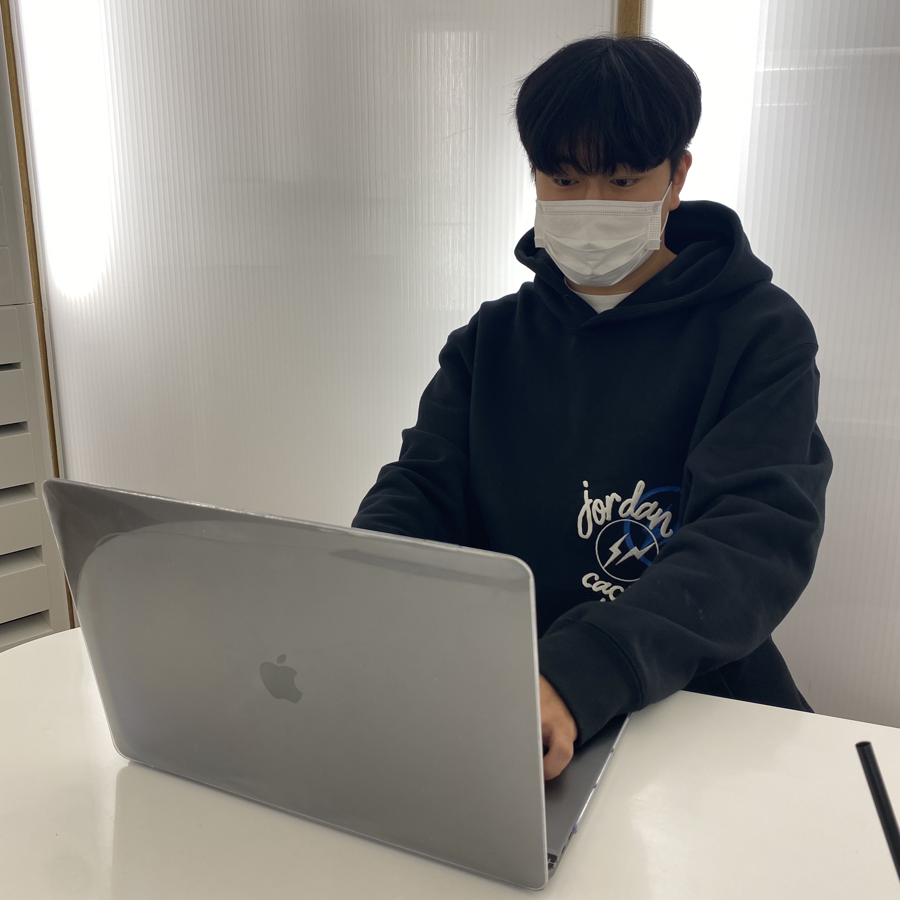 Jordan x Travis Scott x Fragment Hoodie Black (DJ0615-010) 착용 스타일