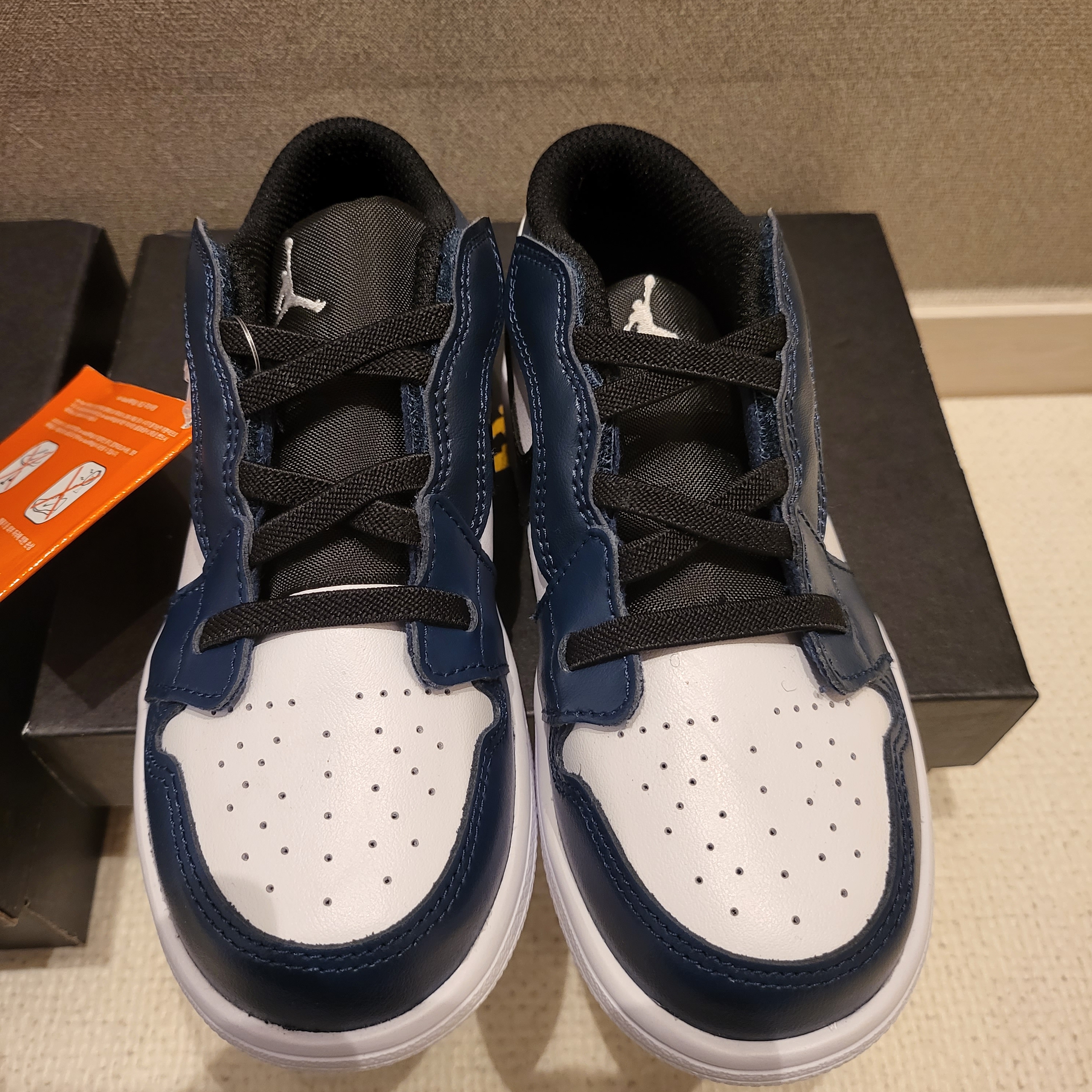 (PS) Jordan 1 Mid Alt Armory Navy, (TD) Jordan 1 Low Alt Armory Navy 착용 스타일 - 5