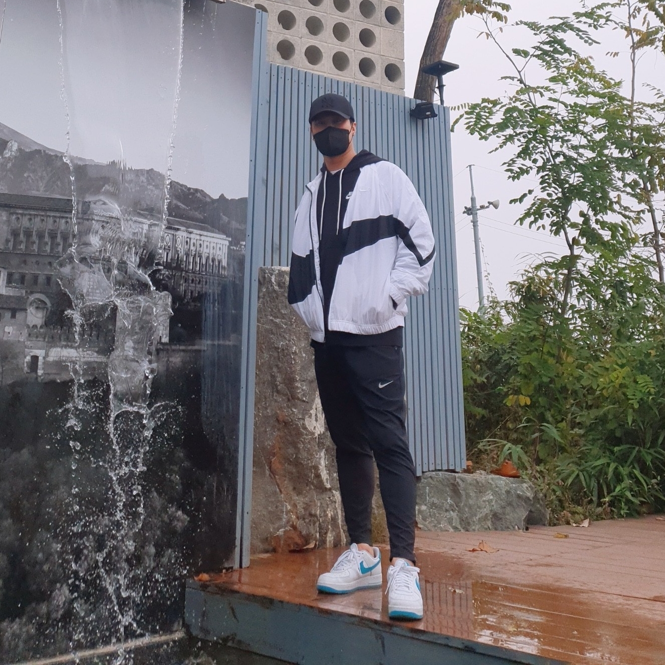 Nike x Space Jam: A New Legacy Air Force 1 '07 Tune Squad, Nike NSW Big Swoosh Woven Jacket White - Asia 착용 스타일