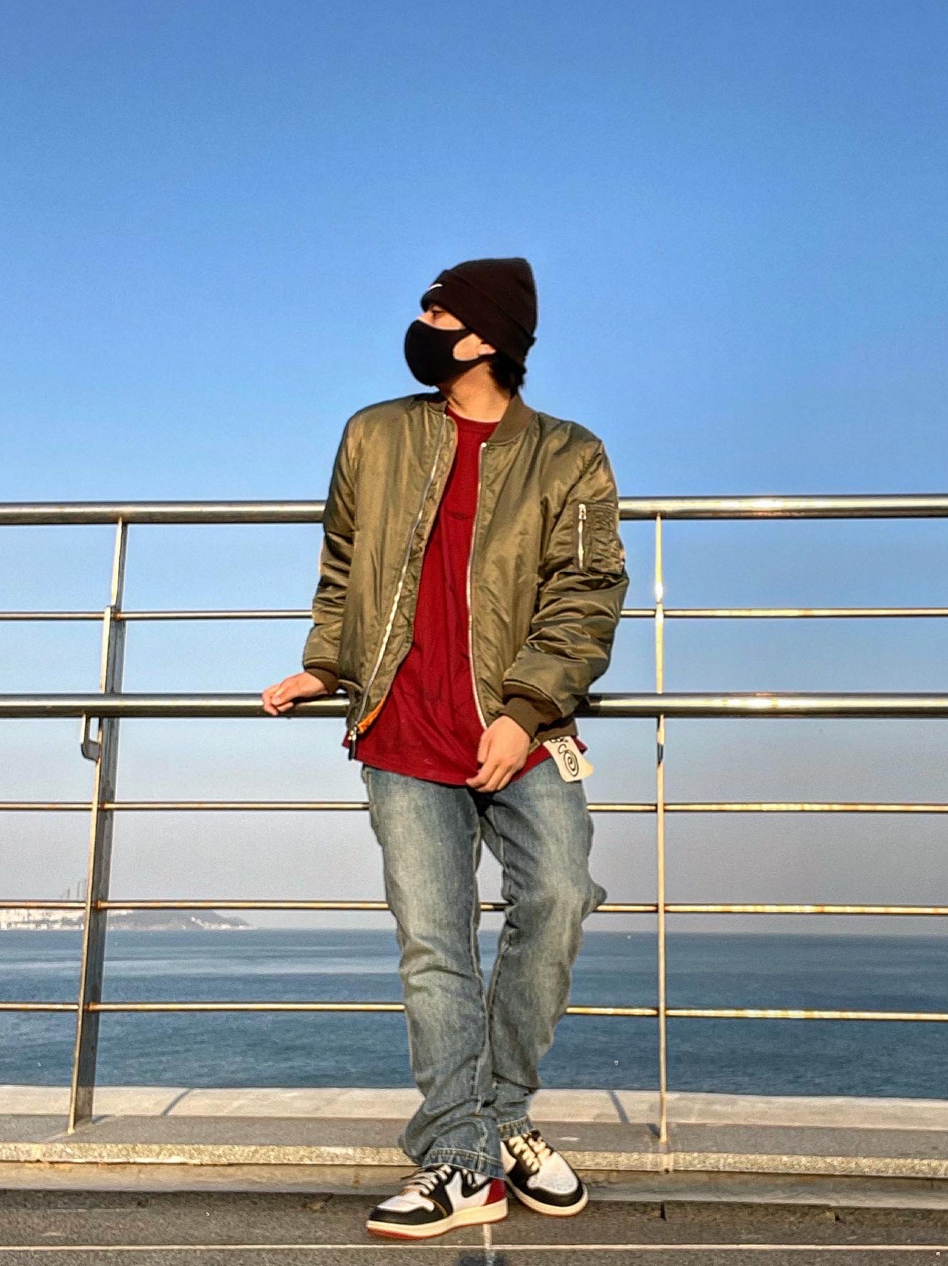 Stussy x CDG MA-1 Jacket Olive, Jordan 1 x Union Retro High Black Toe 착용 스타일 - 2