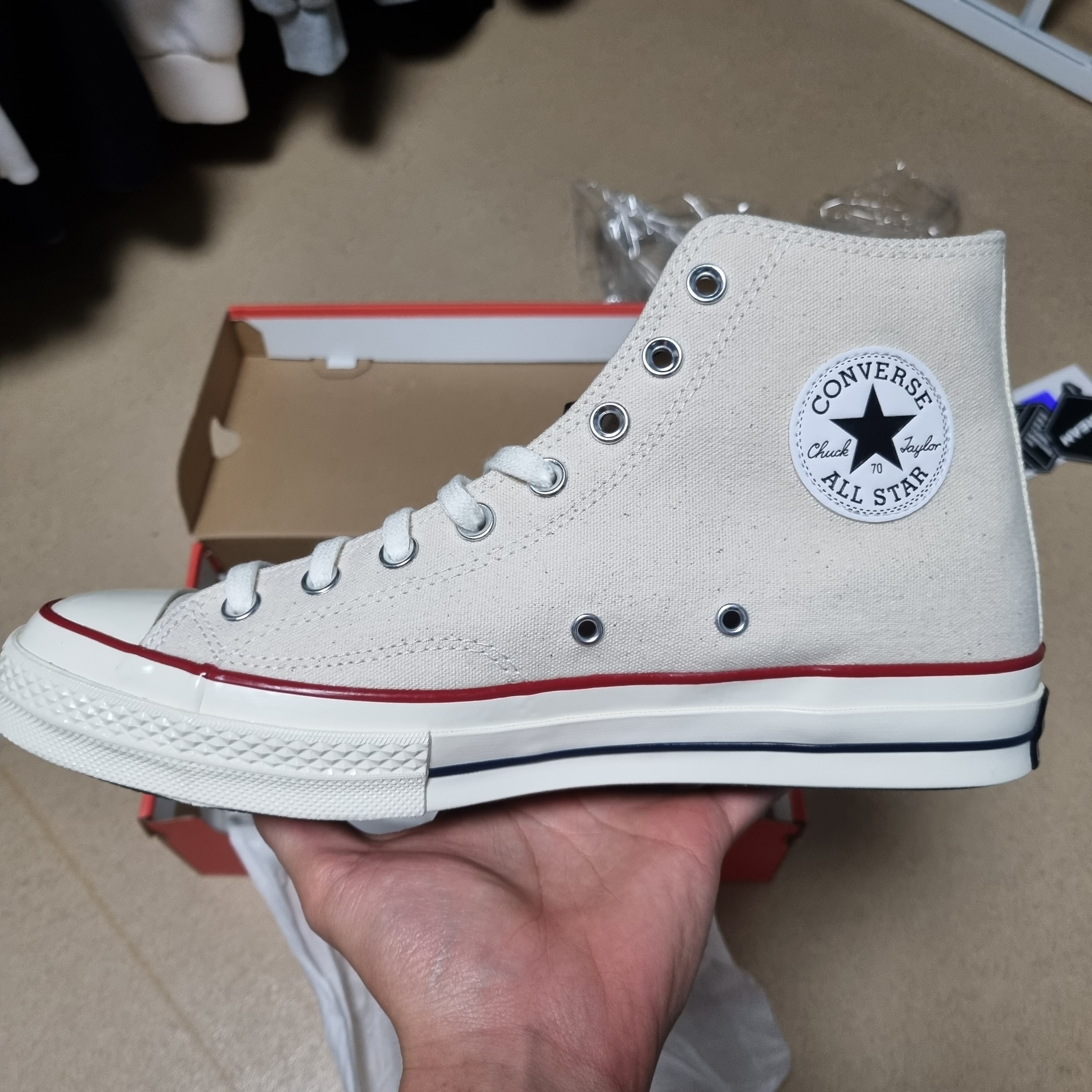 Converse Chuck 70 High Parchment 착용 스타일