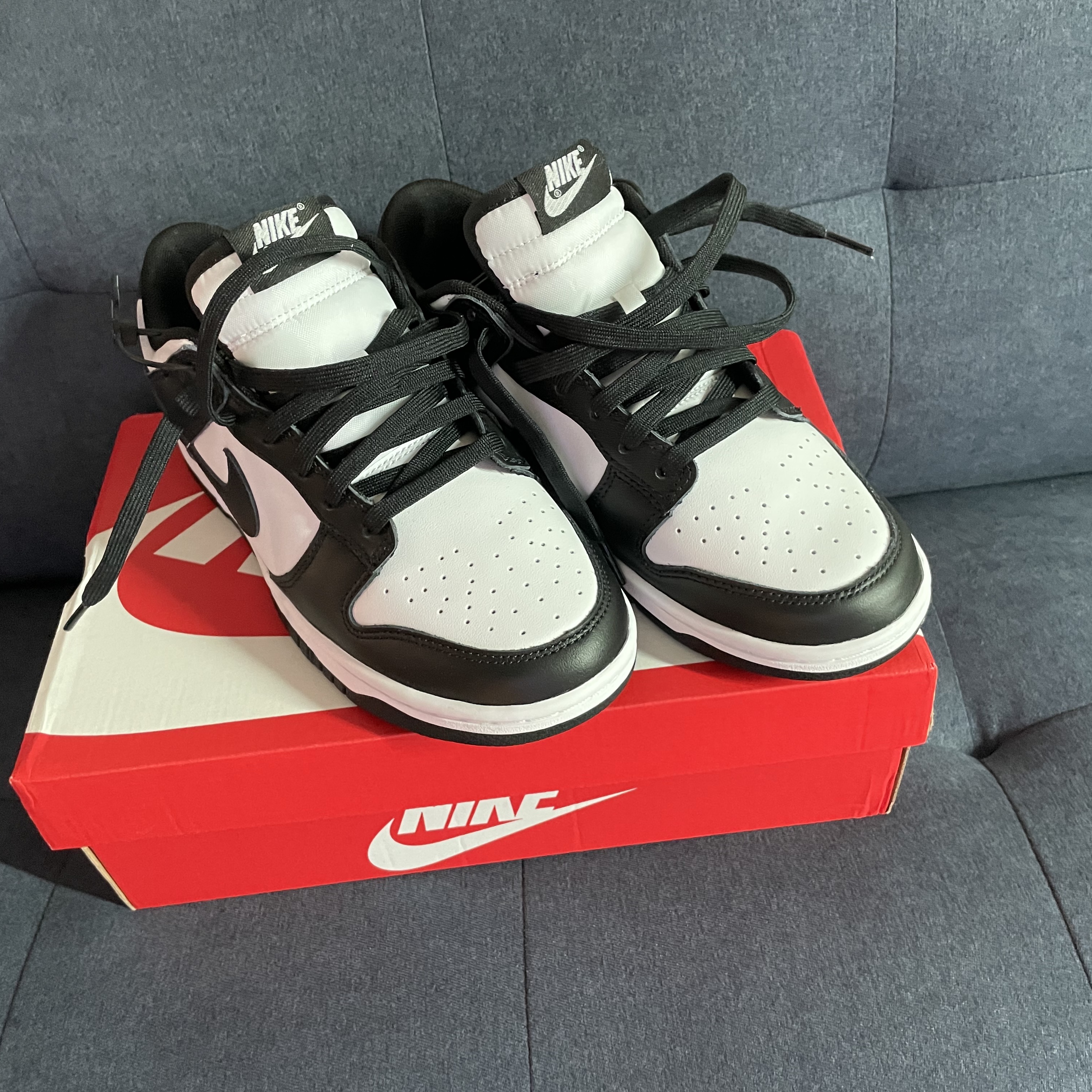 Nike Dunk Low Retro Black 착용 스타일