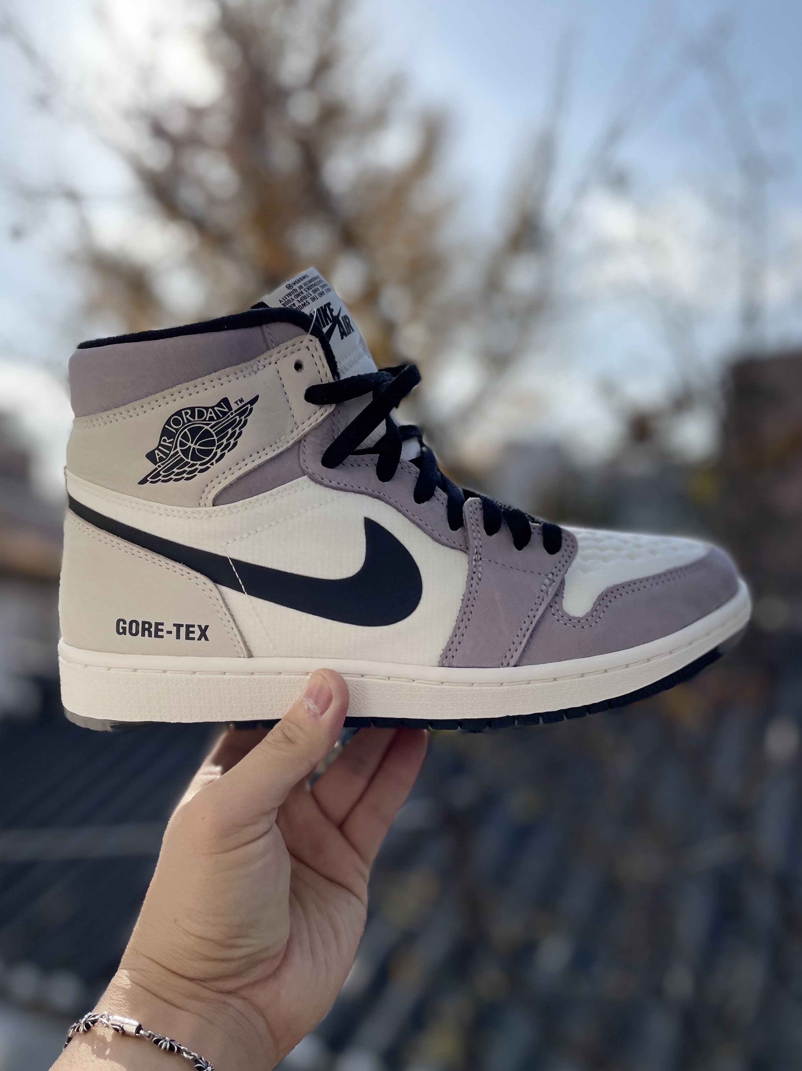 Jordan 1 Element Gore-Tex Sail 착용 스타일