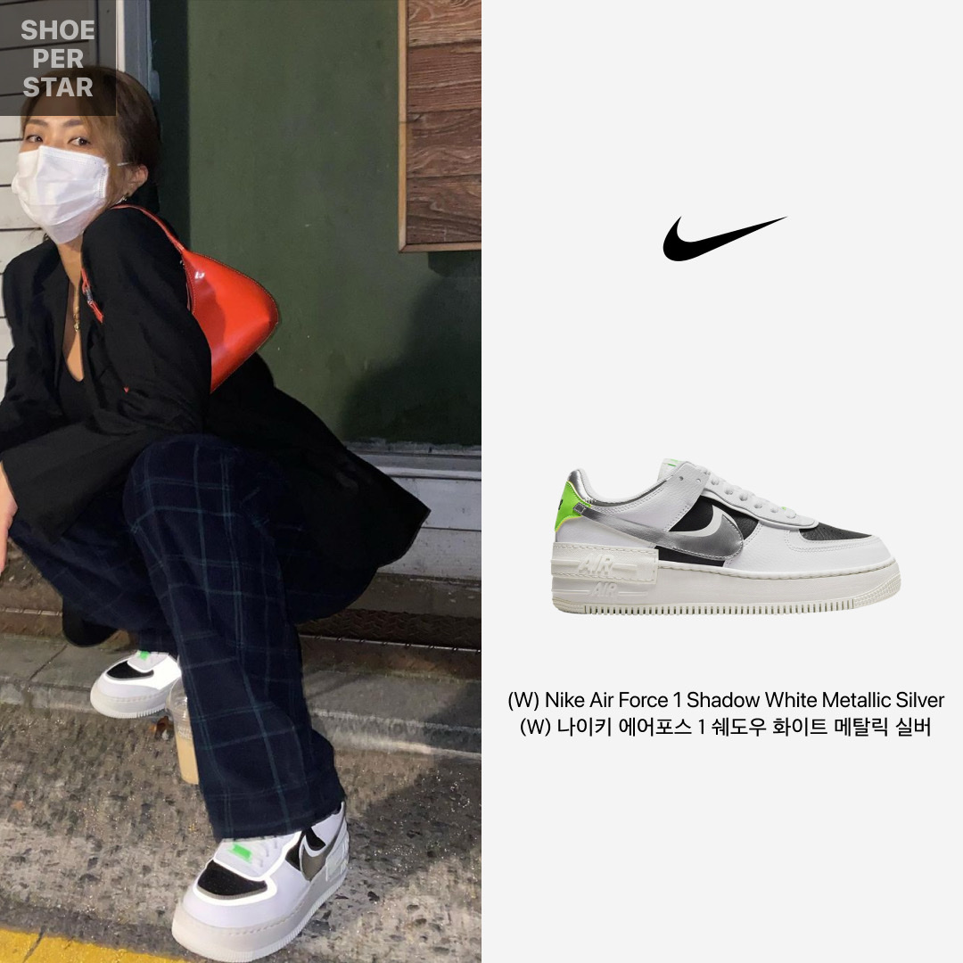 (W) Nike Air Force 1 '07 Low Triple Black, Nike Air Force 1 '07 Low Triple Black 착용 스타일 - 4