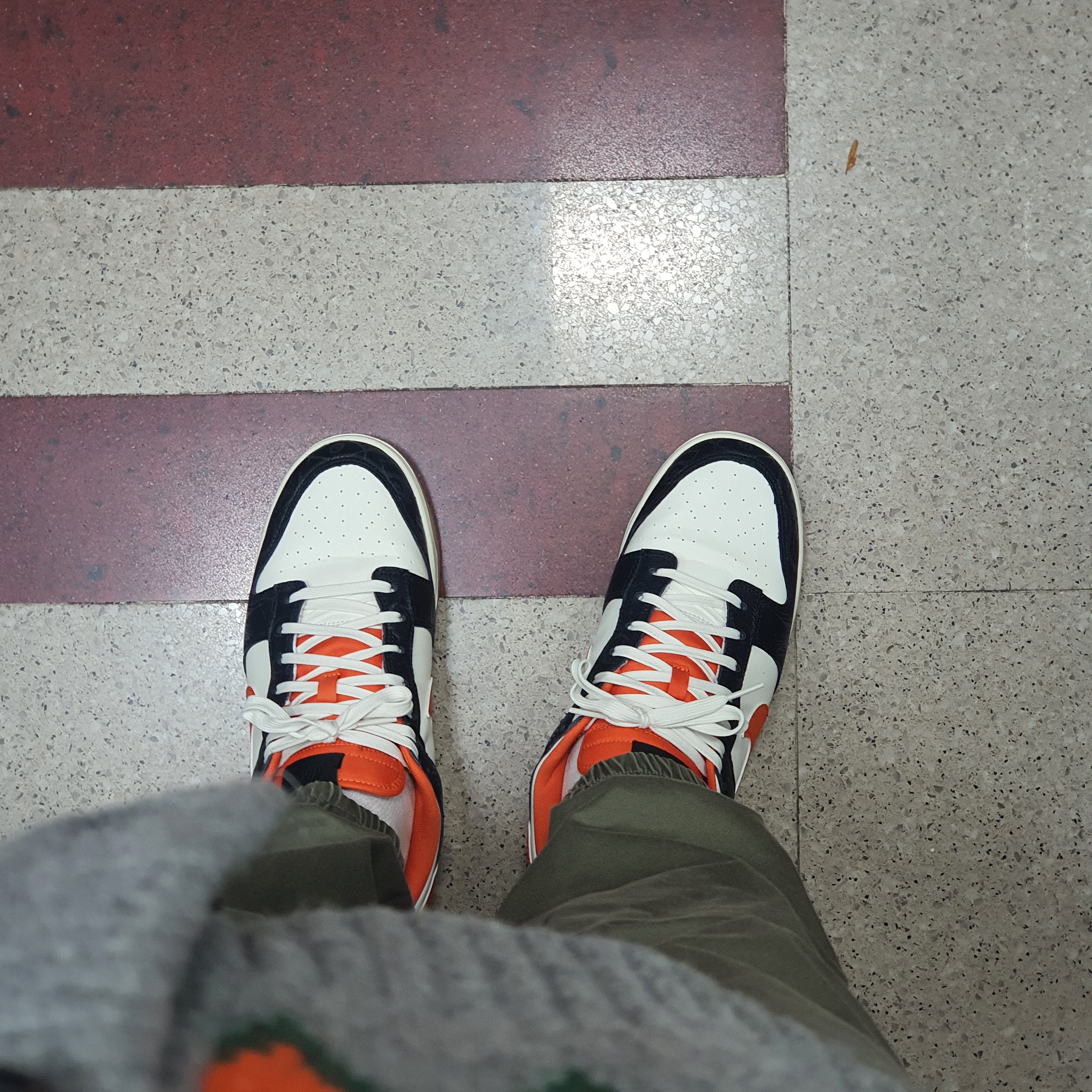 Nike Dunk Low Retro PRM Halloween 착용 스타일