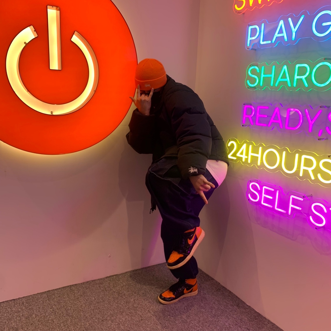 Stussy Ripstop Down Puffer Jacket Black, Jordan 1 Retro High Shattered Backboard 3.0 착용 스타일 - 1
