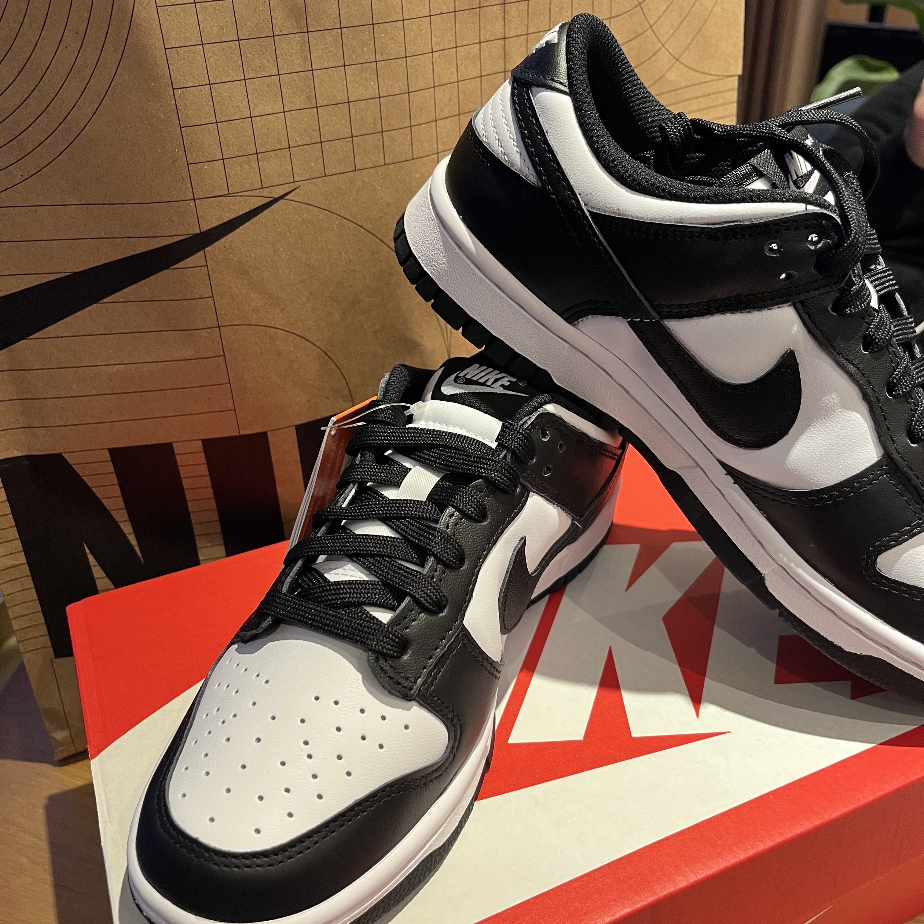 (W) Nike Dunk Low Black 착용 스타일