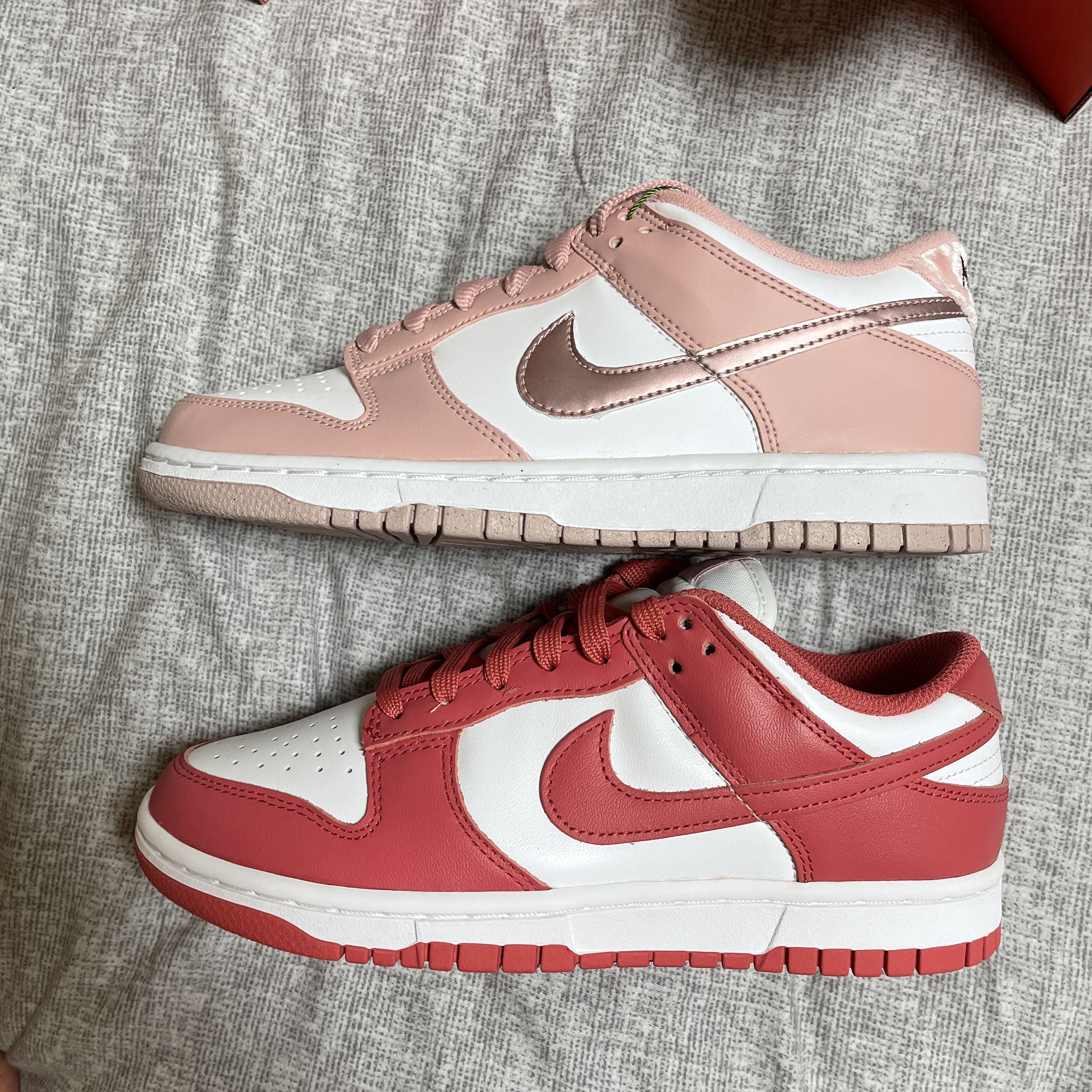 (W) Nike Dunk Low Archeo Pink, (GS) Nike Dunk Low Pink Velvet 착용 스타일 - 2