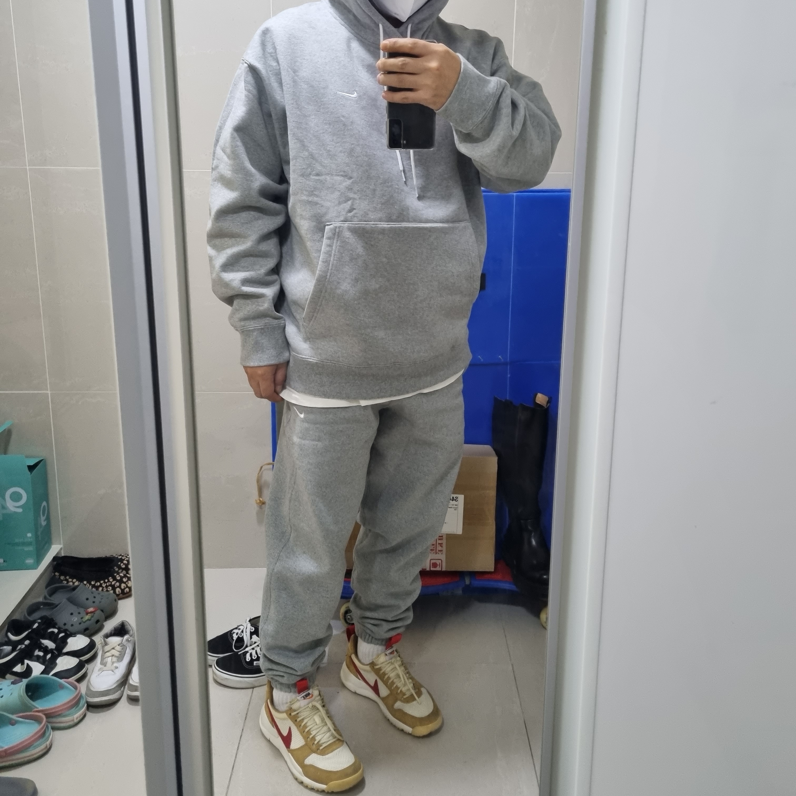 Nike NRG Solo Swoosh Fleece Pants Dark Grey Heather - US/EU, Nike NRG Solo Swoosh Fleece Hoodie Dark Grey Heather - US/EU 착용 스타일