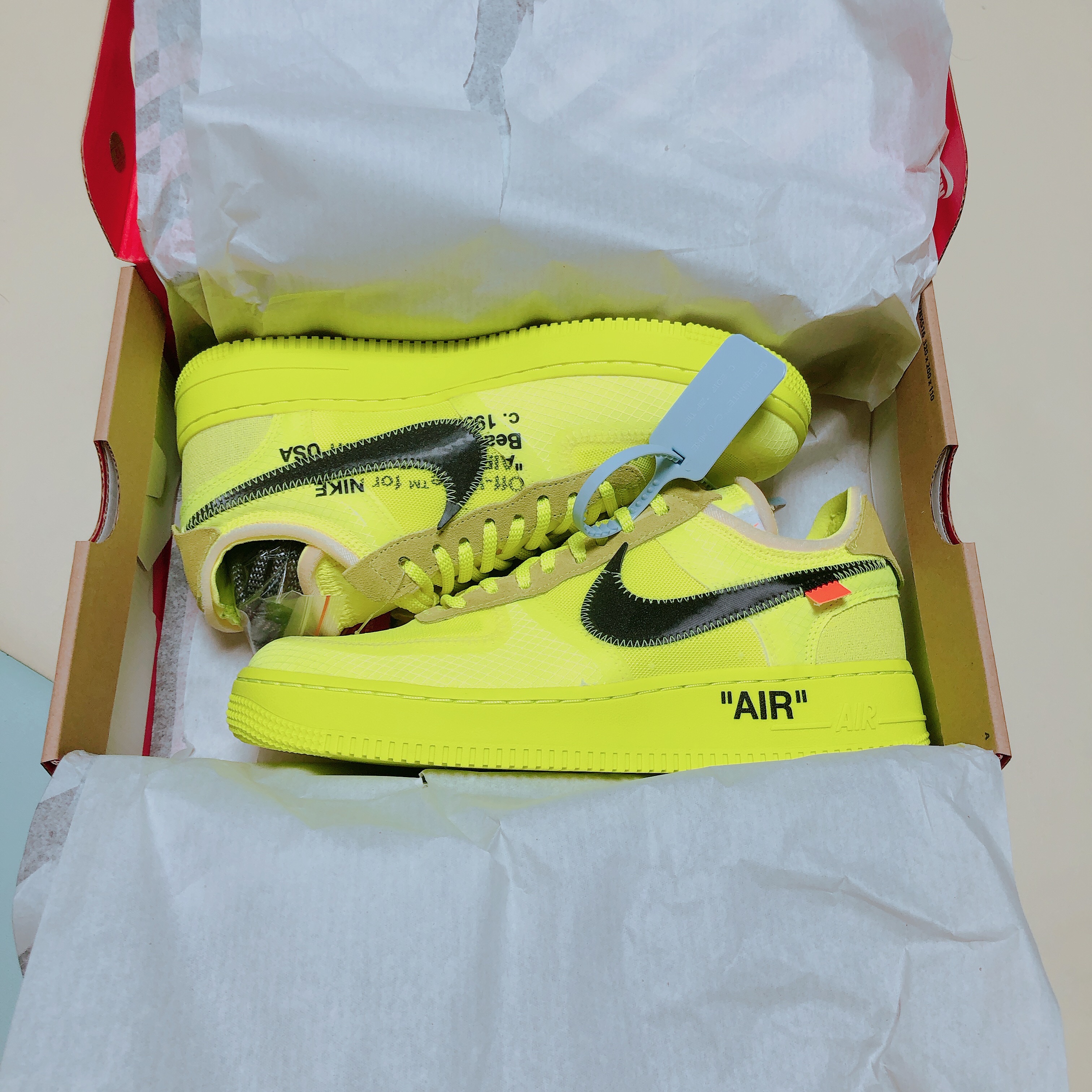 Nike x Off-White Air Force 1 Low Volt 착용 스타일 - 1