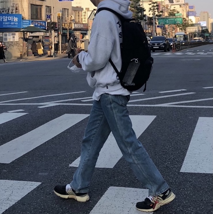 IAB Studio Hoodie Light Gray, Nike x Off-White Air Presto OG The Ten 착용 스타일