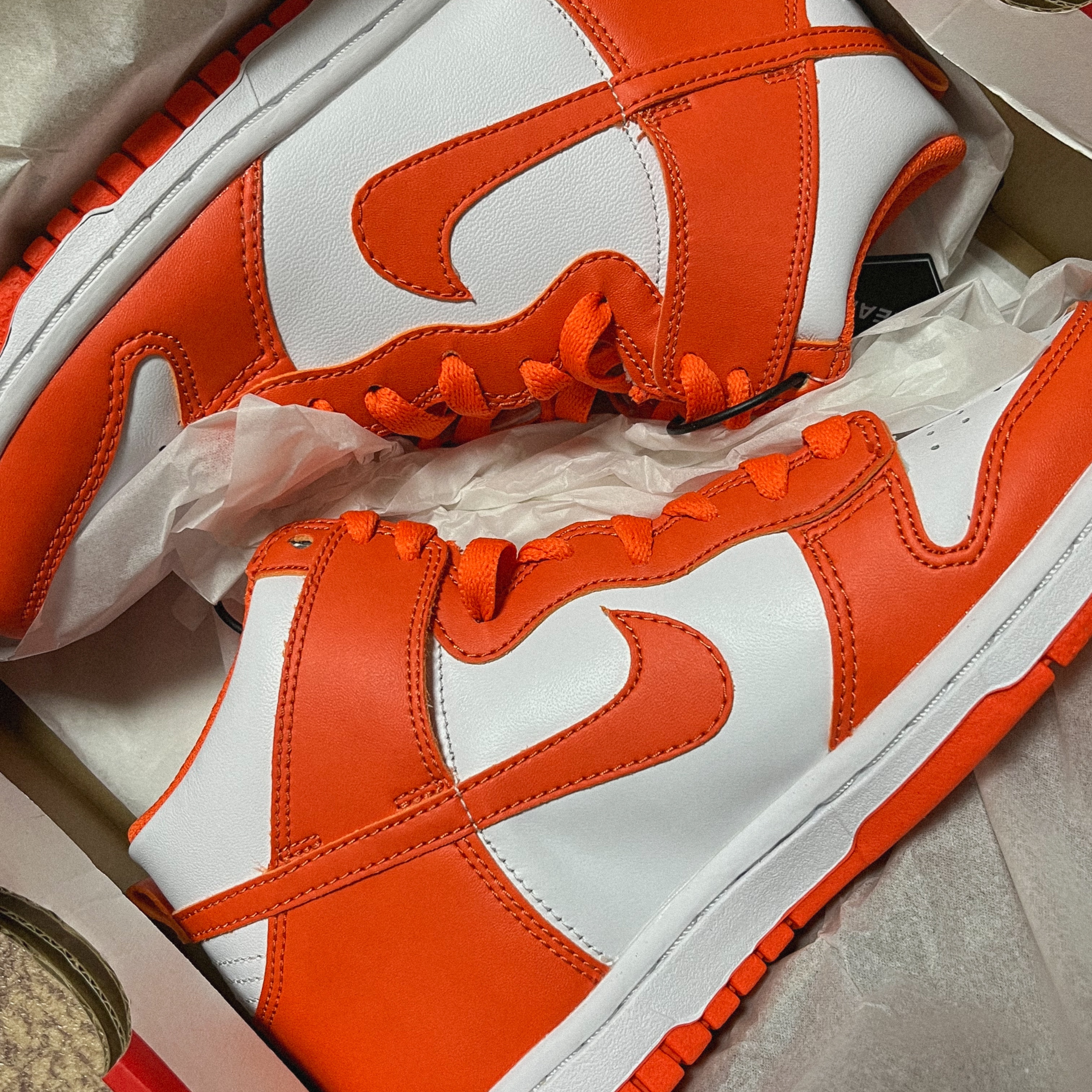 (W) Nike Dunk High Orange Blaze, Nike Dunk High Retro Orange Blaze 착용 스타일