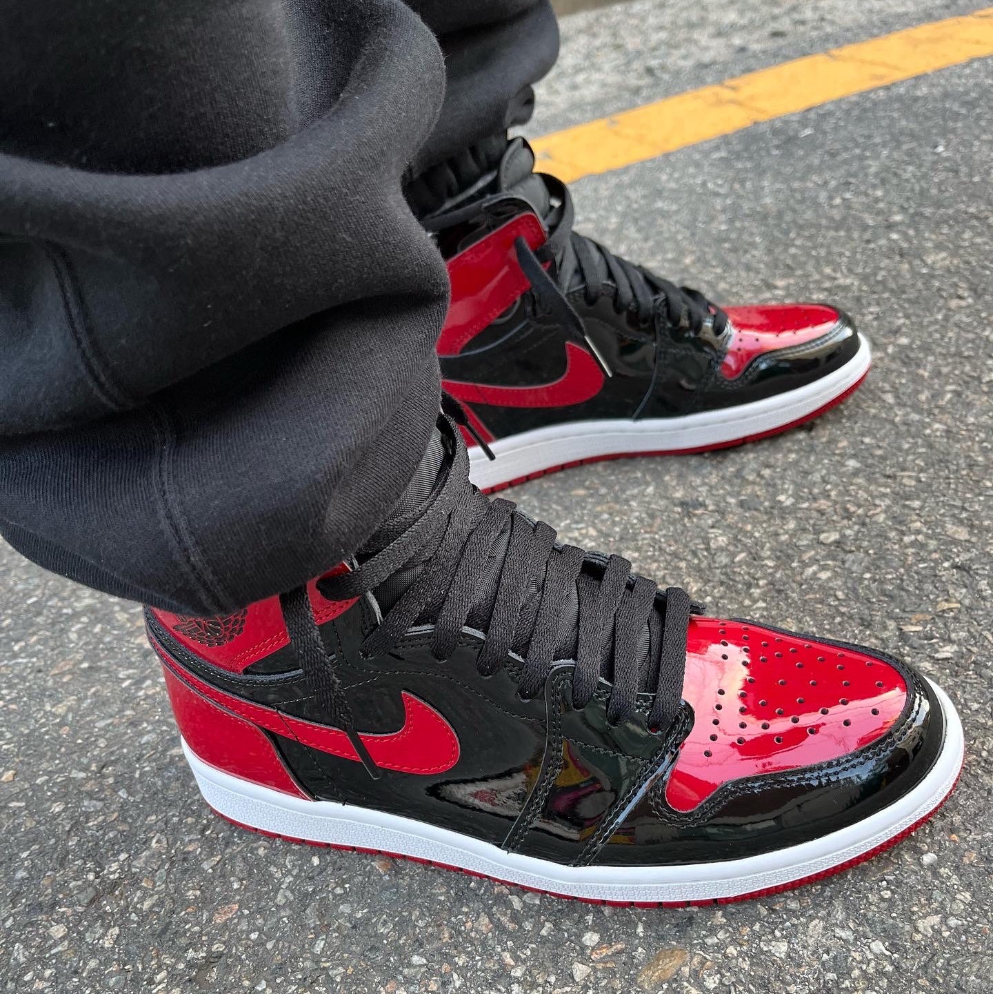 Jordan 1 Retro High OG Patent Bred 착용 스타일