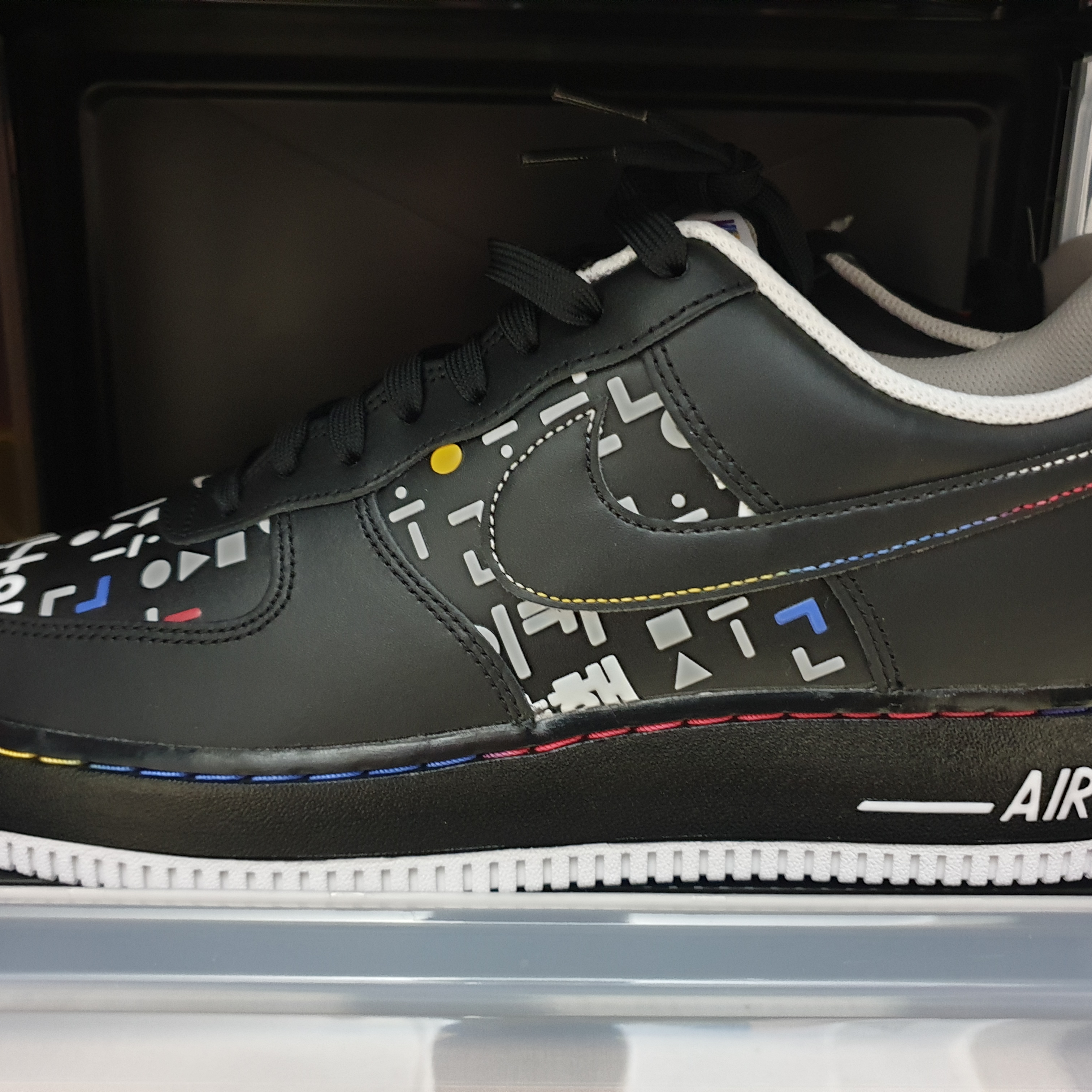 Nike Air Force 1 '07 LV8 Hangul Day 착용 스타일