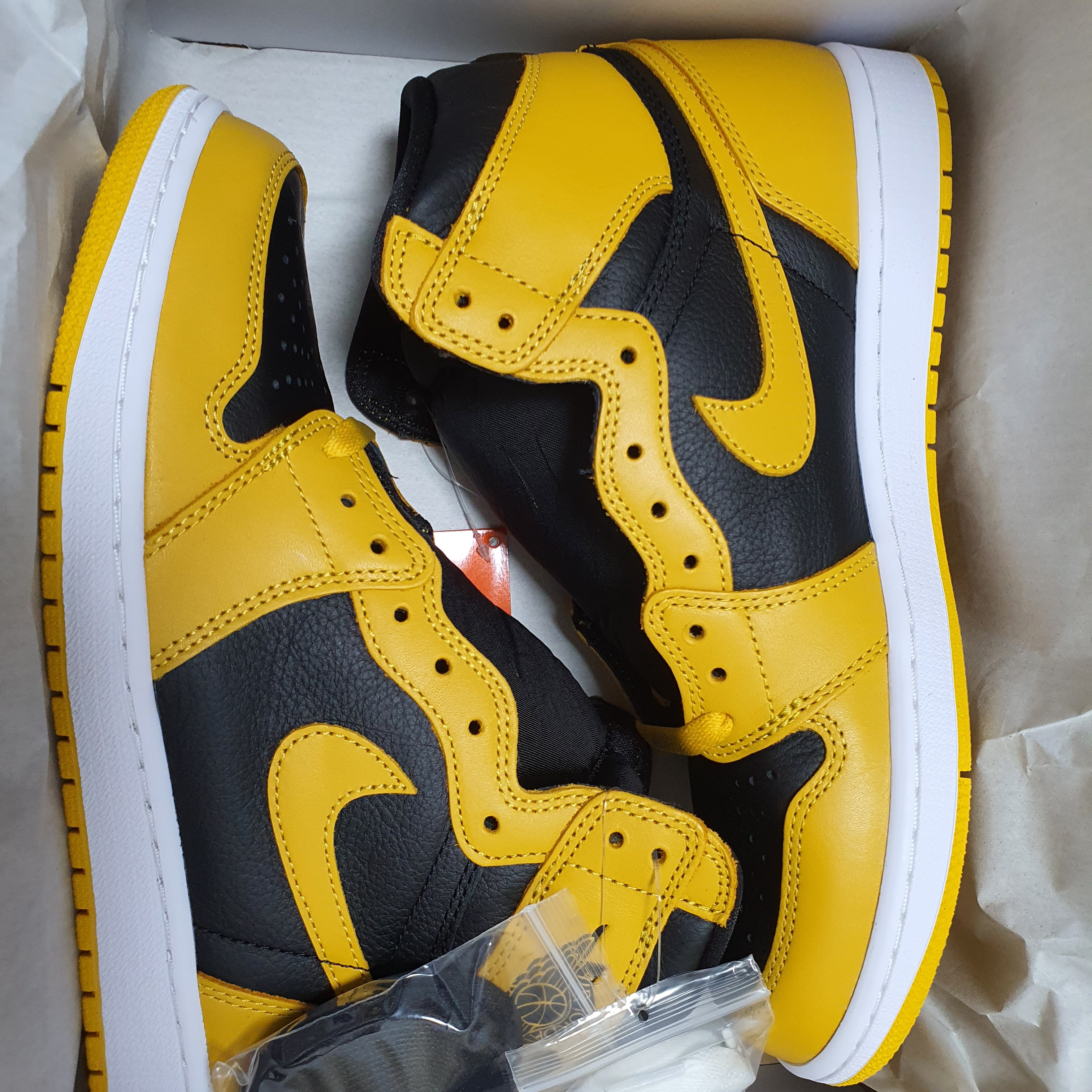 Jordan 1 Retro High OG Pollen 착용 스타일 - 2
