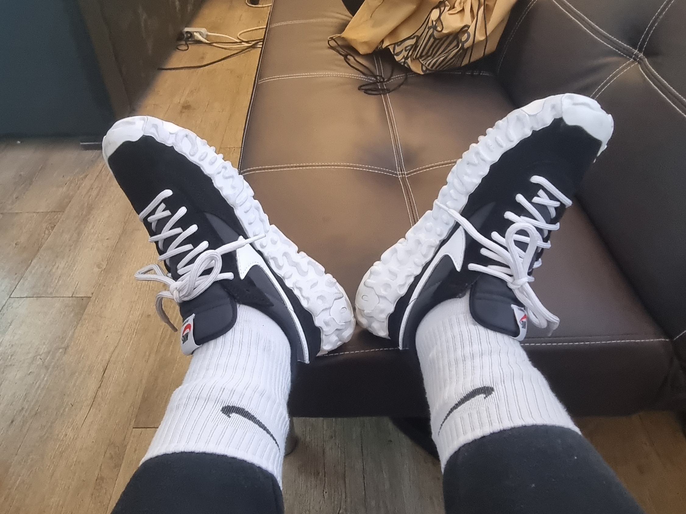 Nike Overbreak SP Black White 착용 스타일