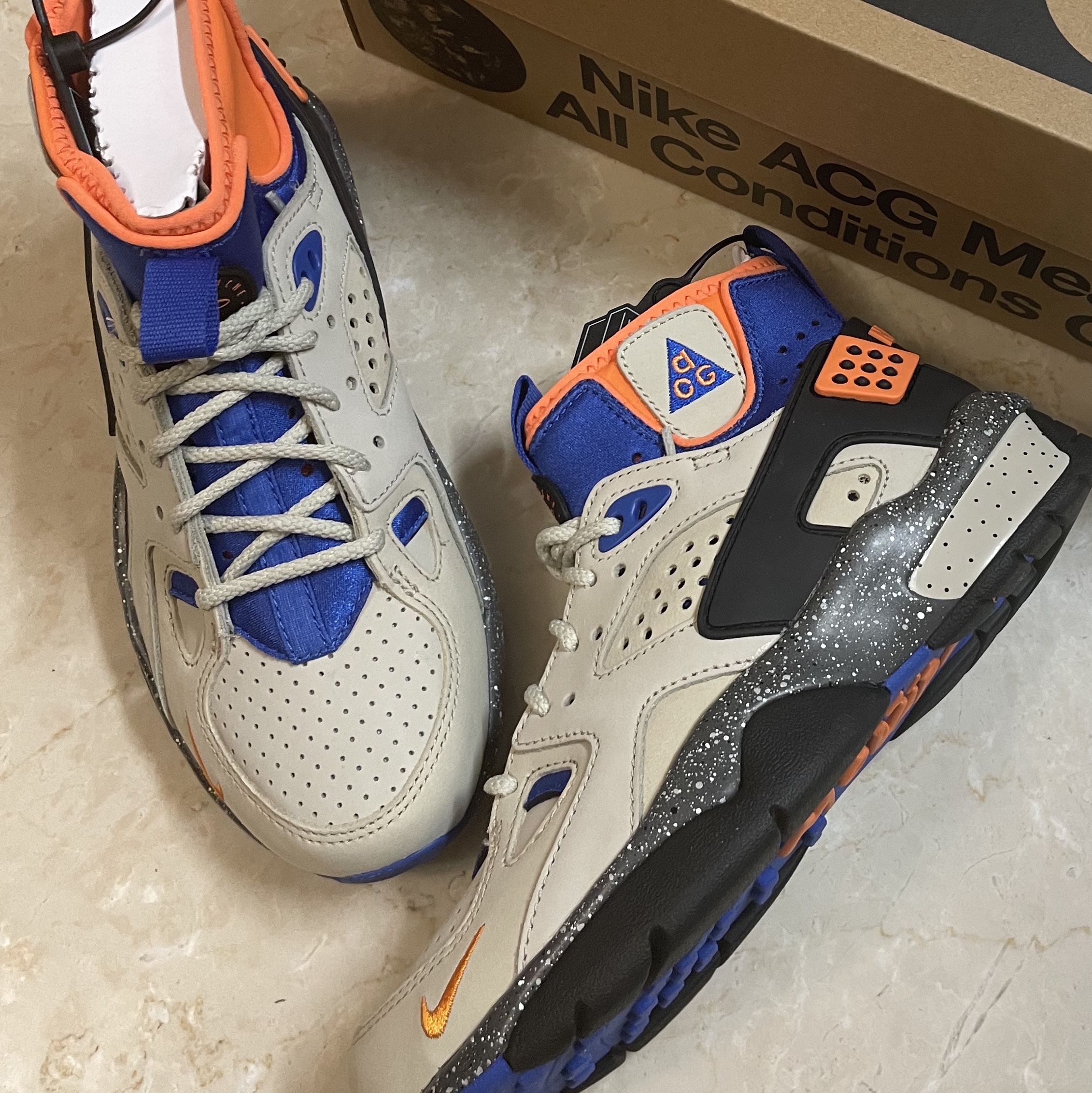 Nike ACG Air Mowabb Rattan Birch 착용 스타일 - 3