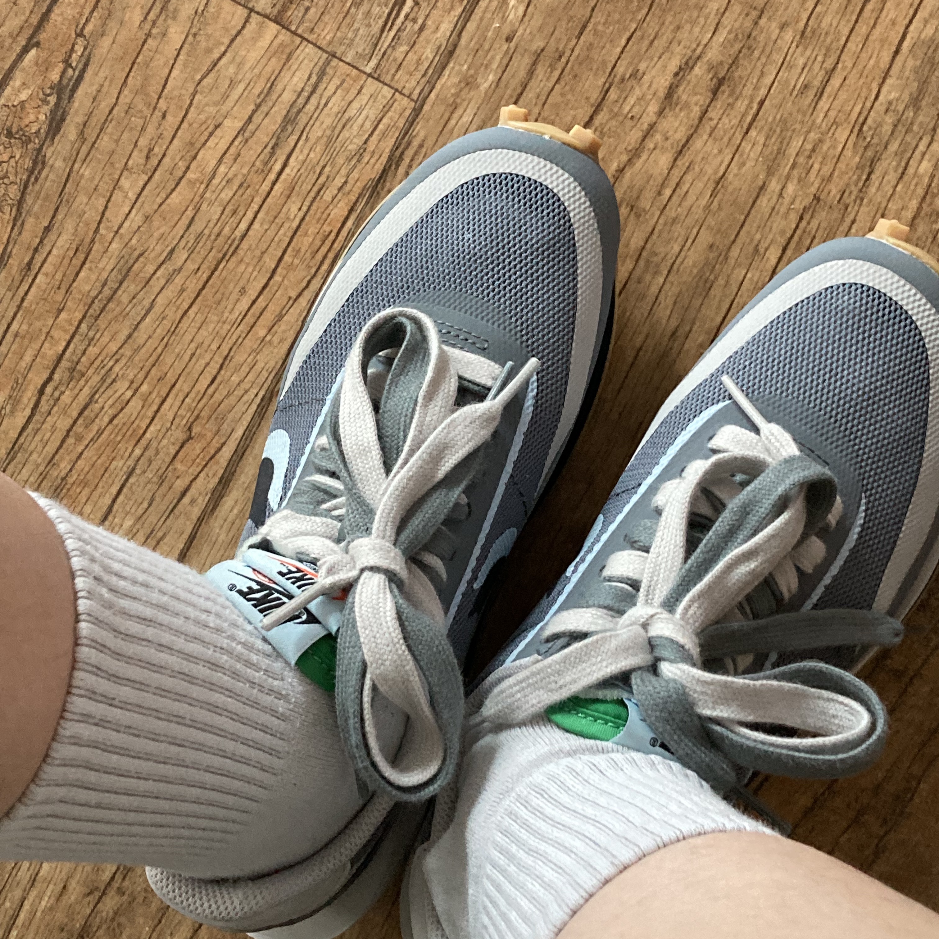 Nike x Sacai x Clot LDWaffle Cool Grey 착용 스타일 - 4