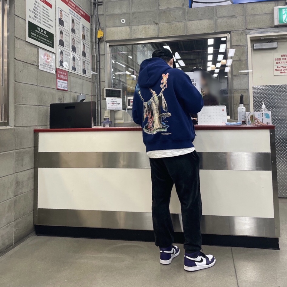 Nike NRG ACG Hoodie Wizard Blue Void - Asia, Jordan 1 Retro High OG Court Purple 2020 착용 스타일 - 1