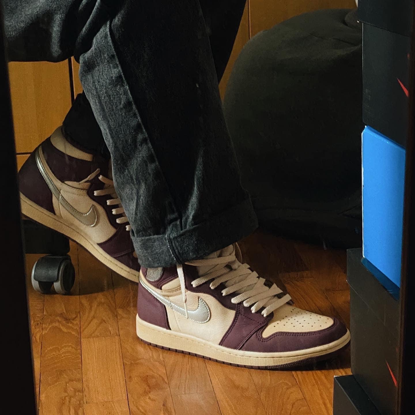 Jordan 1 Retro High OG Bordeaux 착용 스타일 - 1